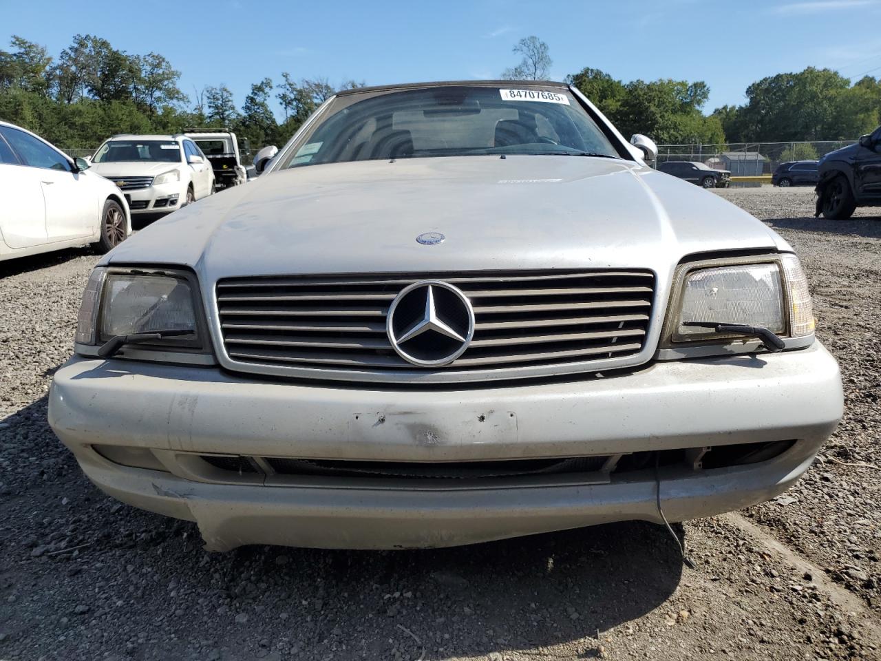 2001 Mercedes-benz Sl 500 Silver vin: WDBFA68F51F197022