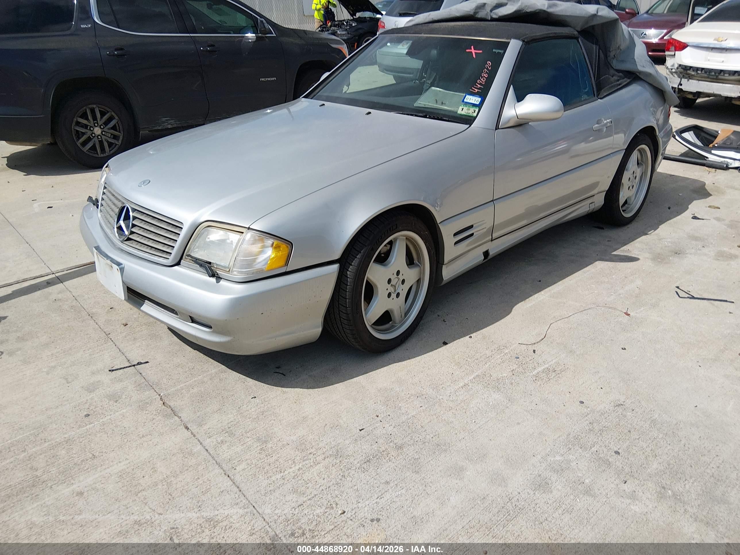 2001 Mercedes-benz Sl 500   Silver vin: WDBFA68F51F198543