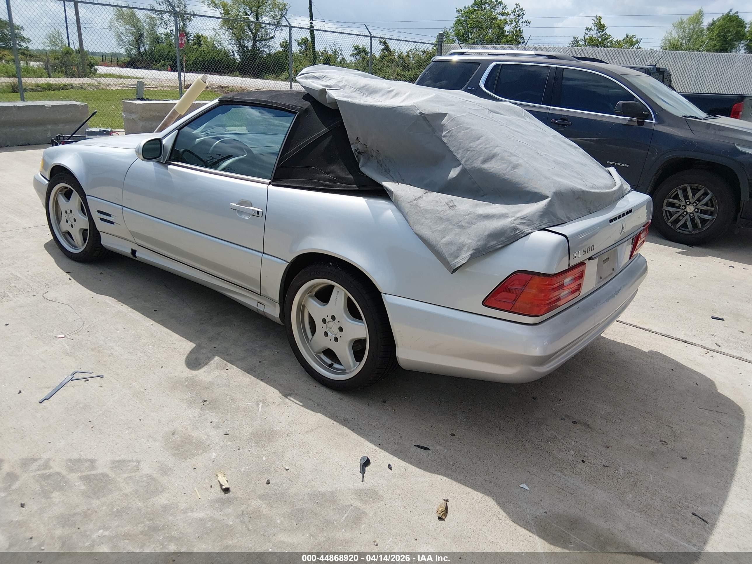 2001 Mercedes-benz Sl 500   Silver vin: WDBFA68F51F198543