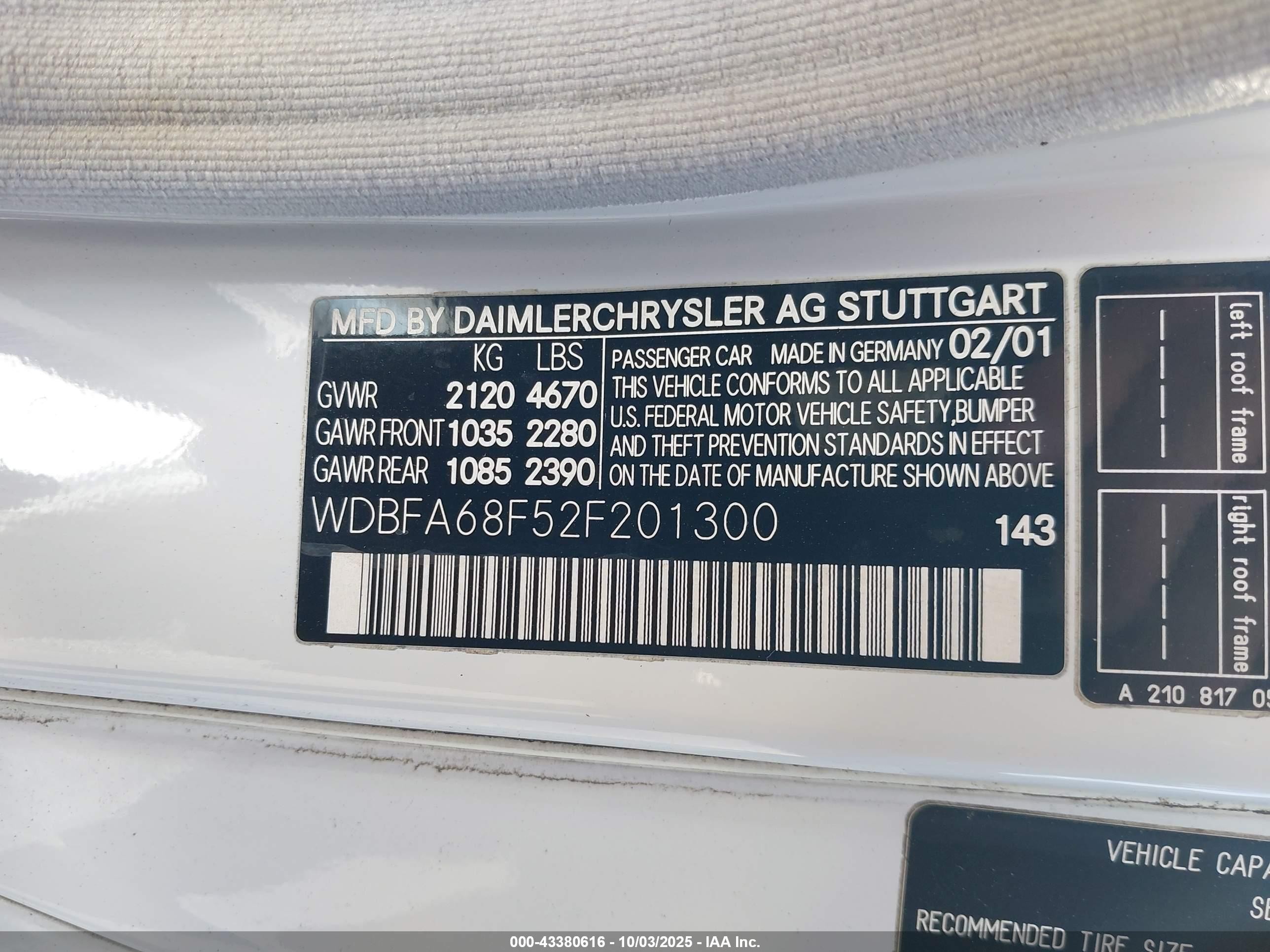 2002 Mercedes-benz Sl 500   White vin: WDBFA68F52F201300