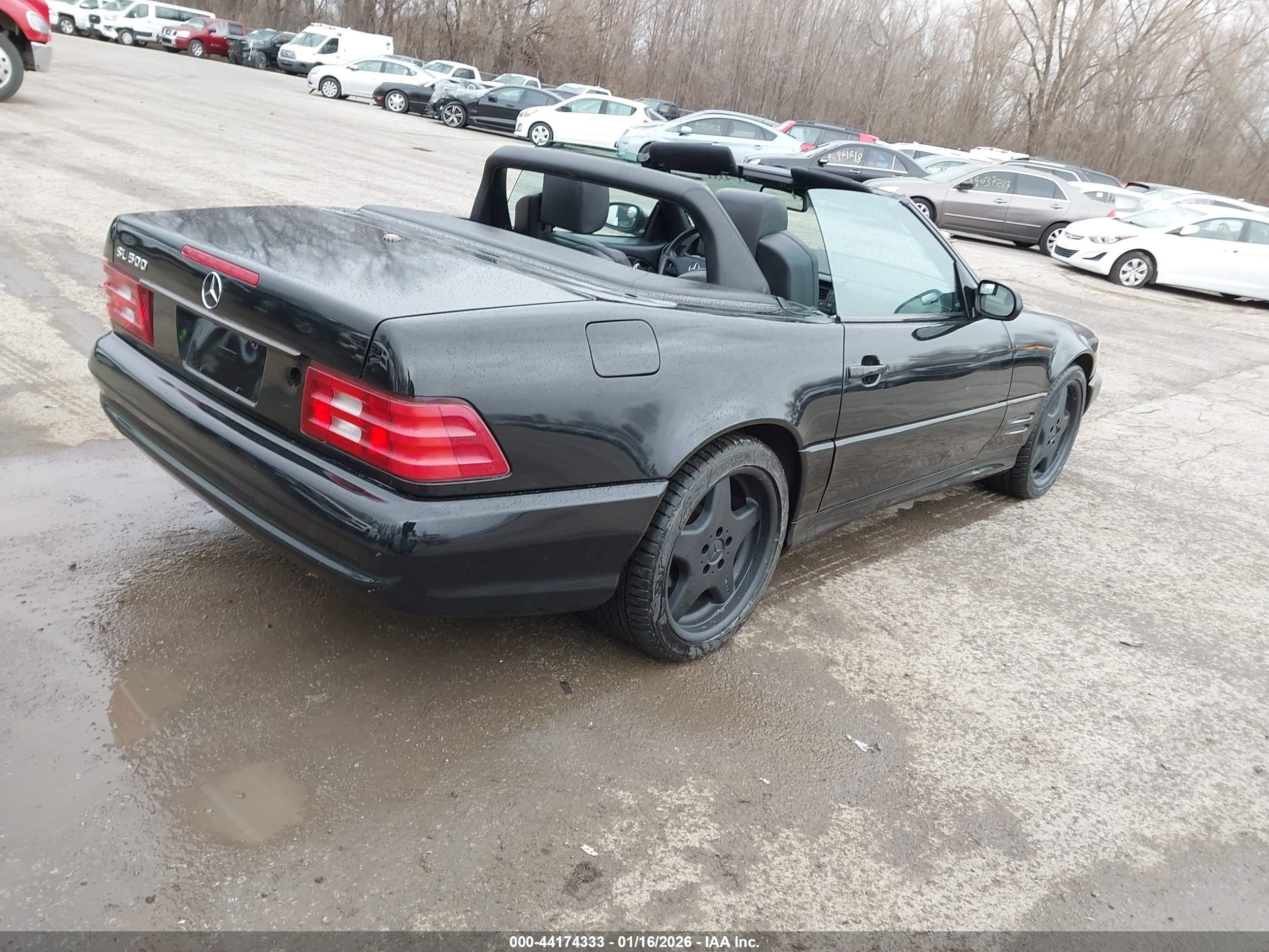 2002 Mercedes-benz Sl 500   Black vin: WDBFA68F52F201801