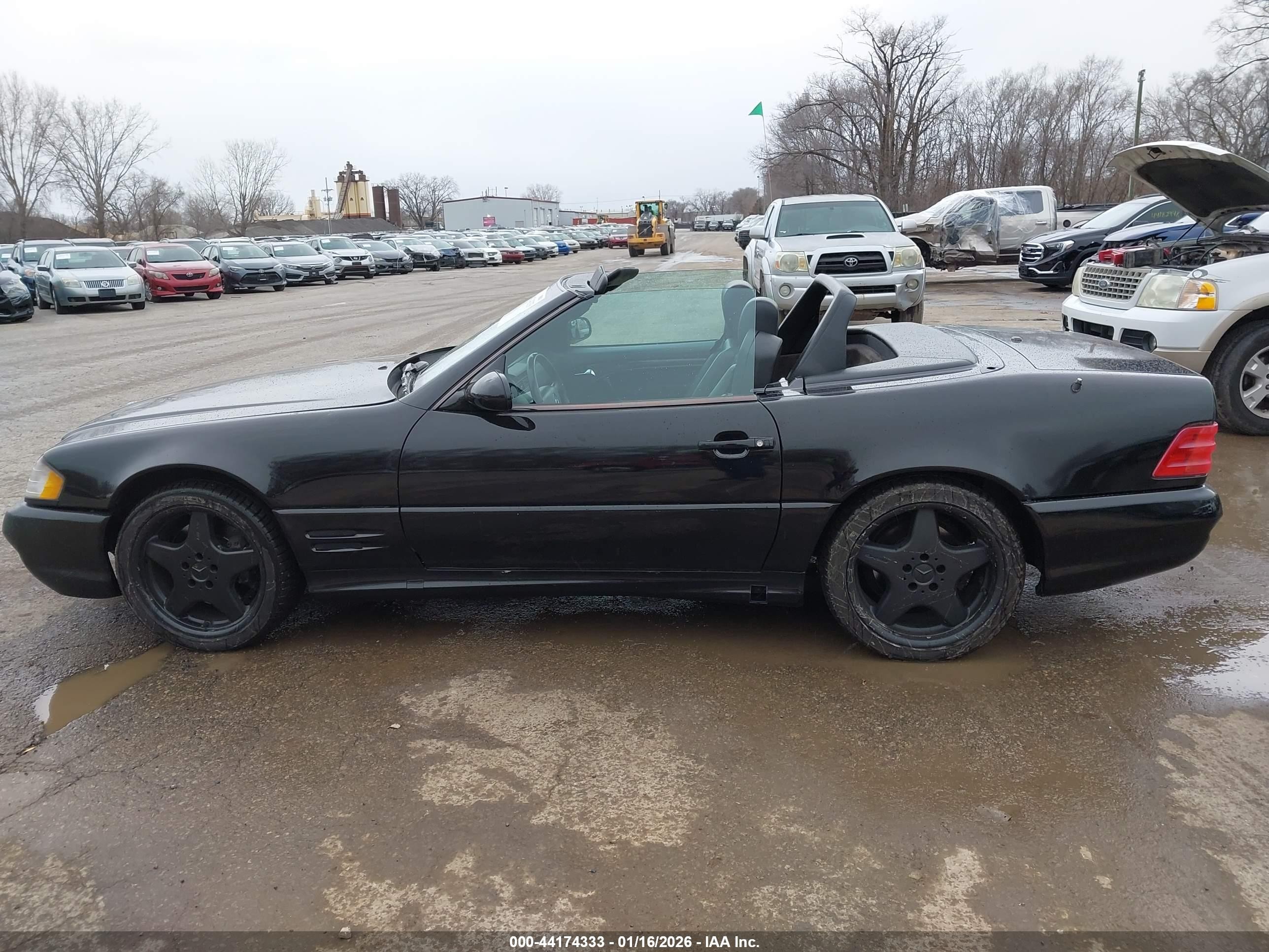 2002 Mercedes-benz Sl 500   Black vin: WDBFA68F52F201801