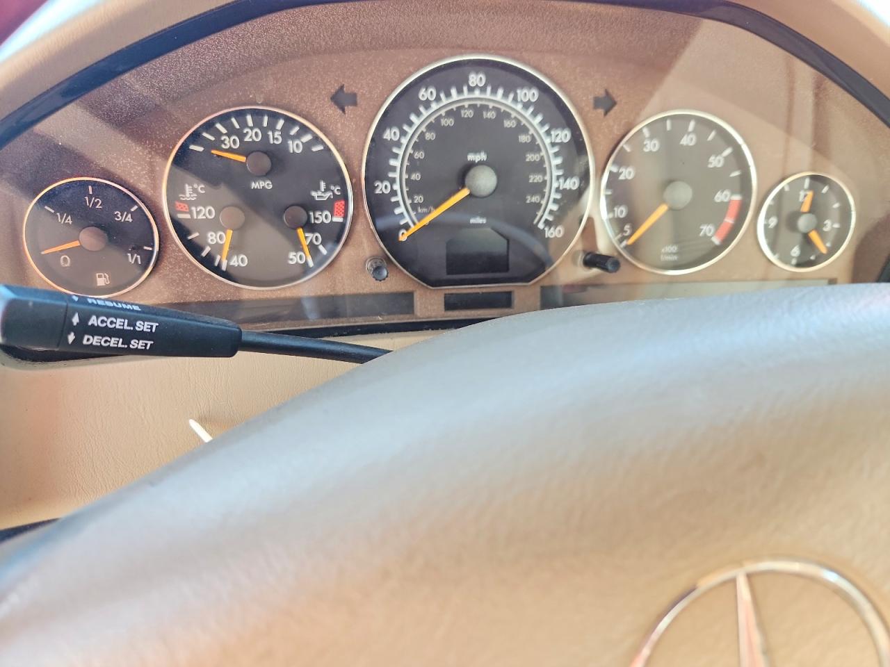 1999 Mercedes-benz Sl 500 Red vin: WDBFA68F5XF180777