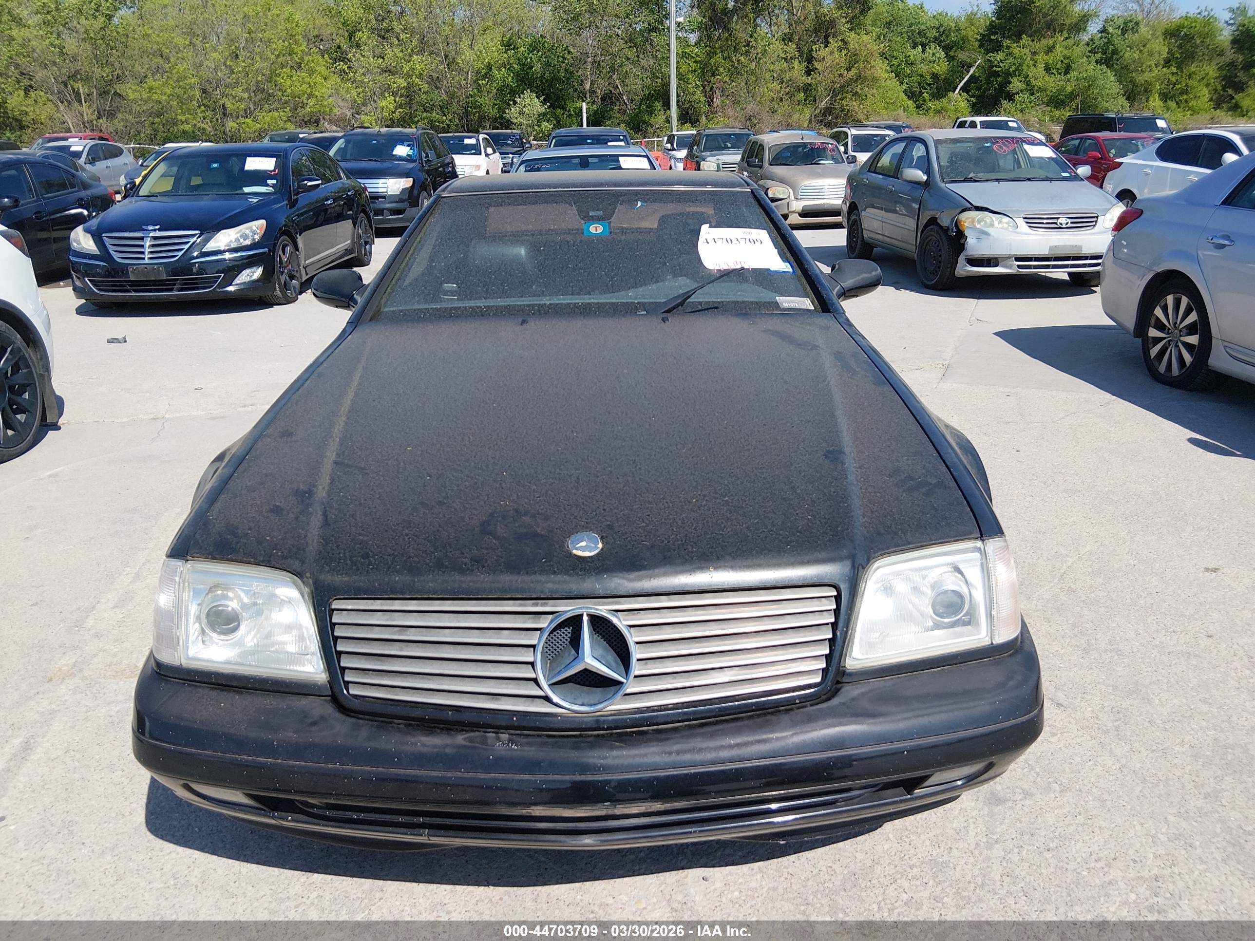 2000 Mercedes-benz Sl 500   Black vin: WDBFA68F5YF195362