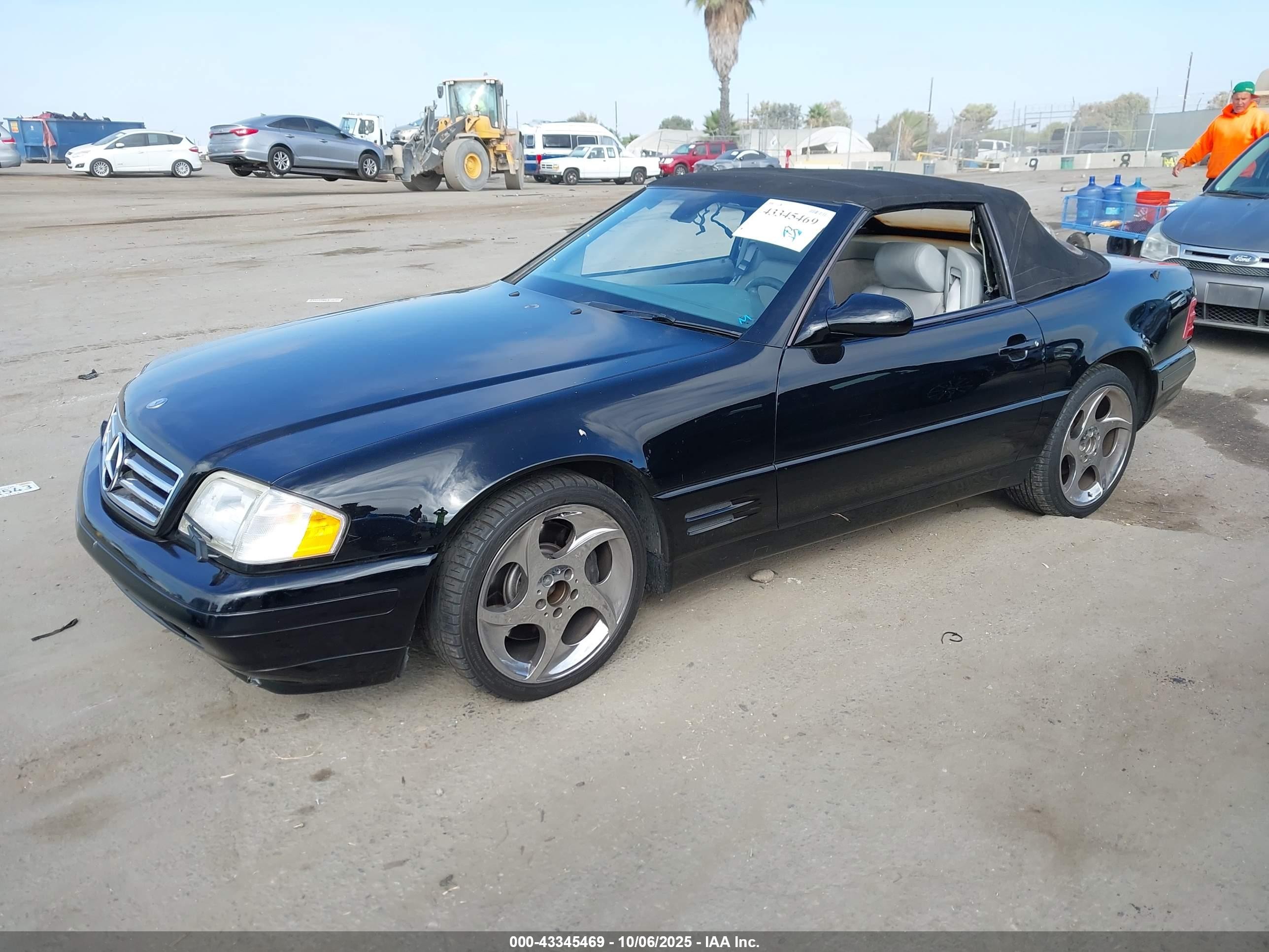 2000 Mercedes-benz Sl 500   Черный vin: WDBFA68F6YF189859