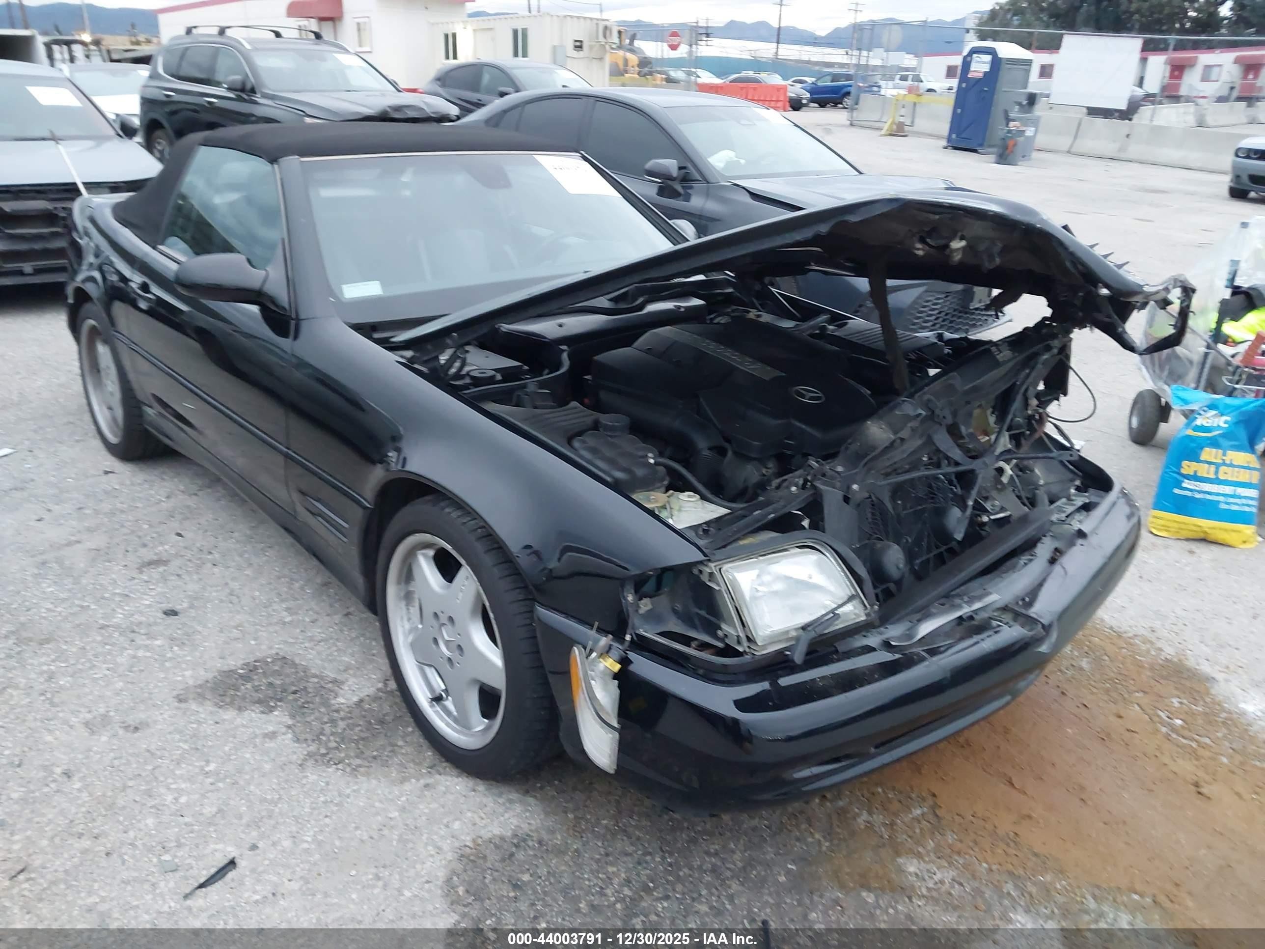 2001 Mercedes-benz Sl 500   Black vin: WDBFA68F71F195868