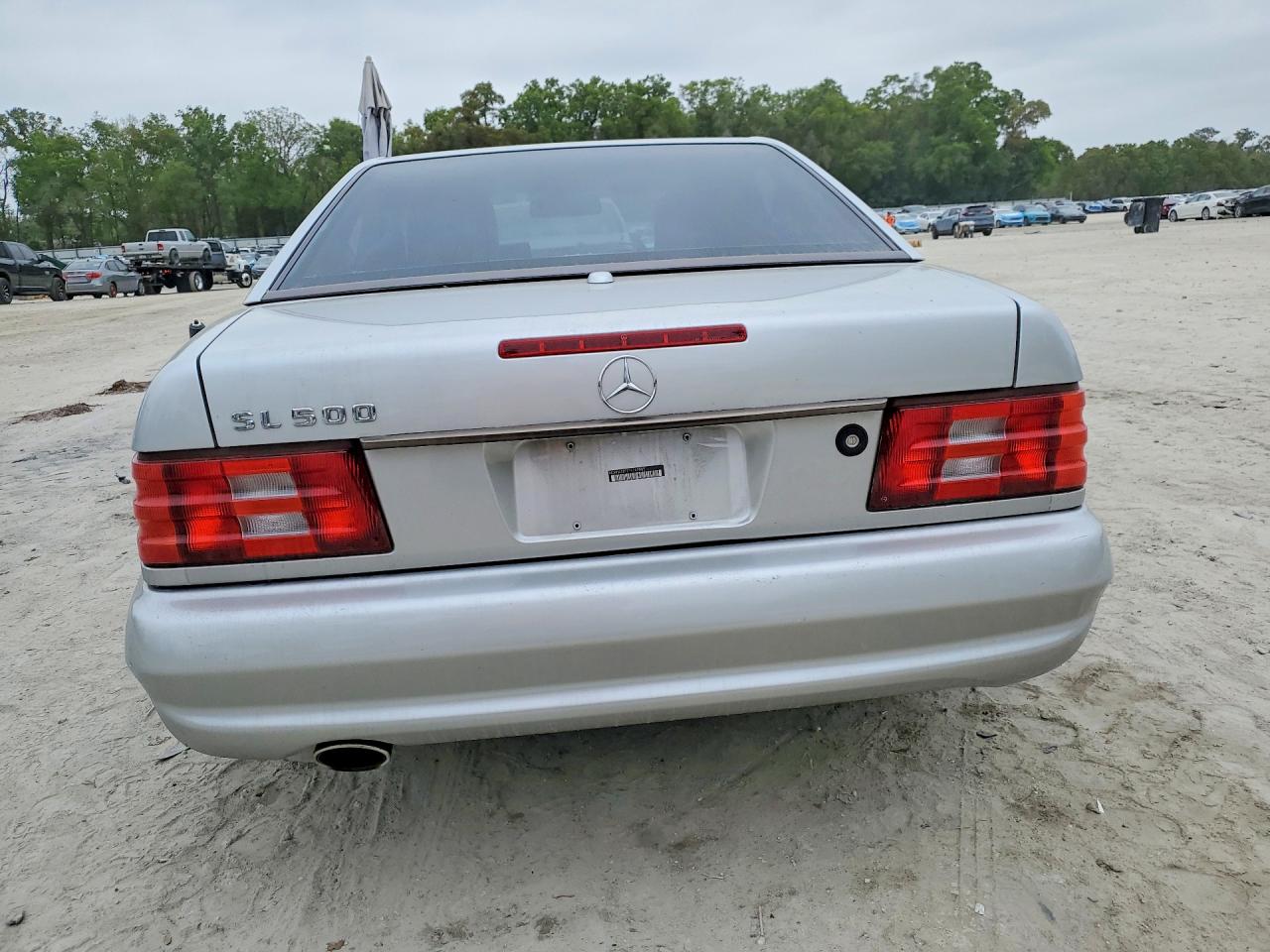 2001 Mercedes-benz Sl 500 Silver vin: WDBFA68F71F197085