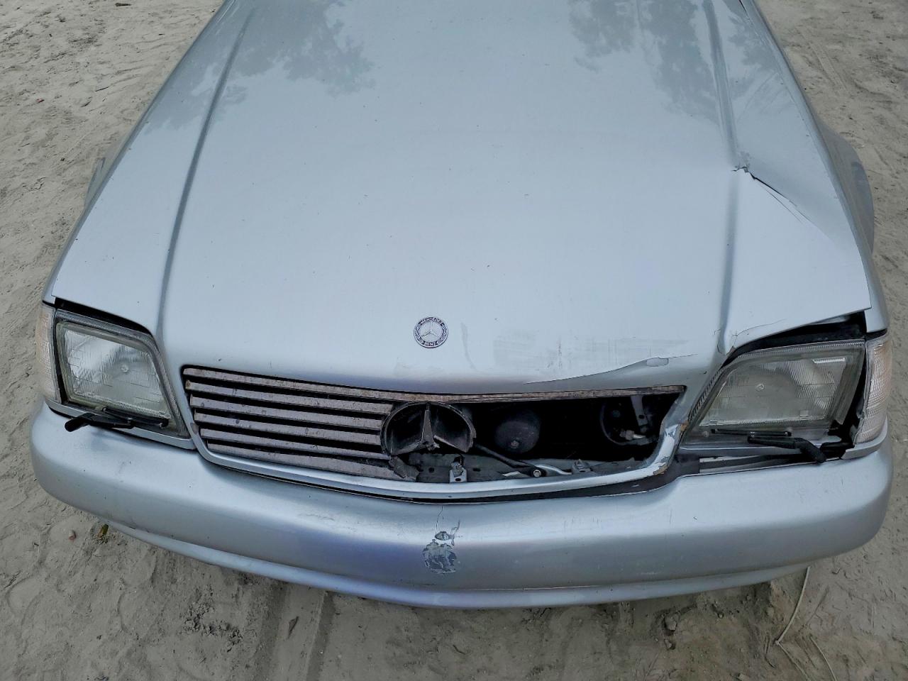2001 Mercedes-benz Sl 500 Silver vin: WDBFA68F71F197085