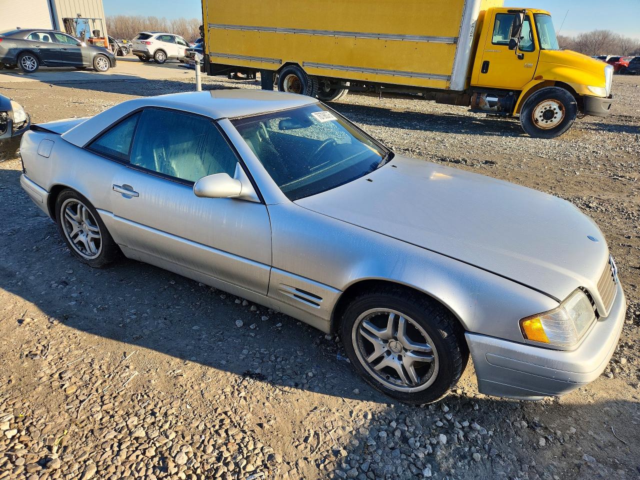 1999 Mercedes-benz Sl 500 Серебряный vin: WDBFA68F7XF186287