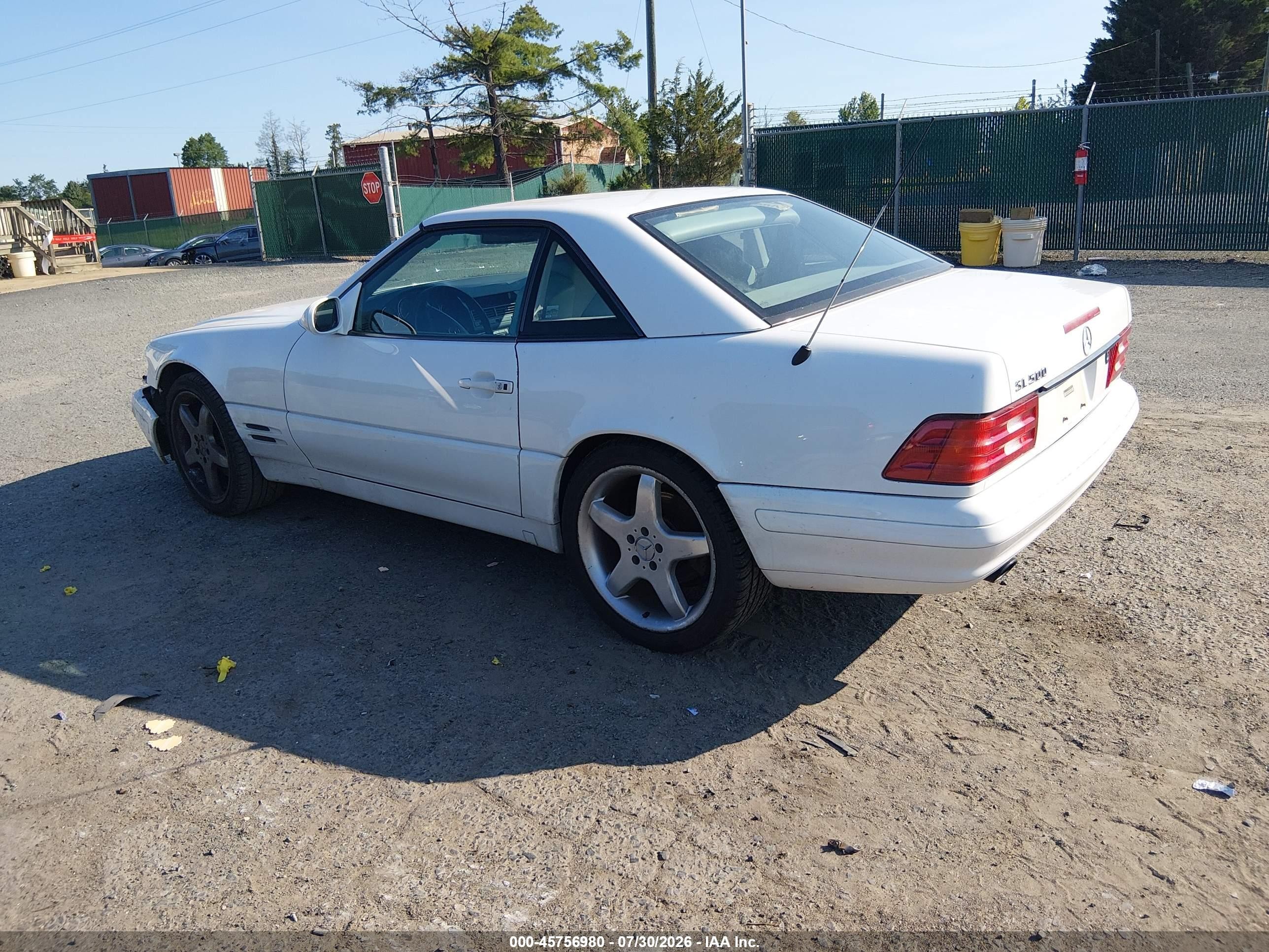 1999 Mercedes-benz Sl 500 White vin: WDBFA68F7XF187830