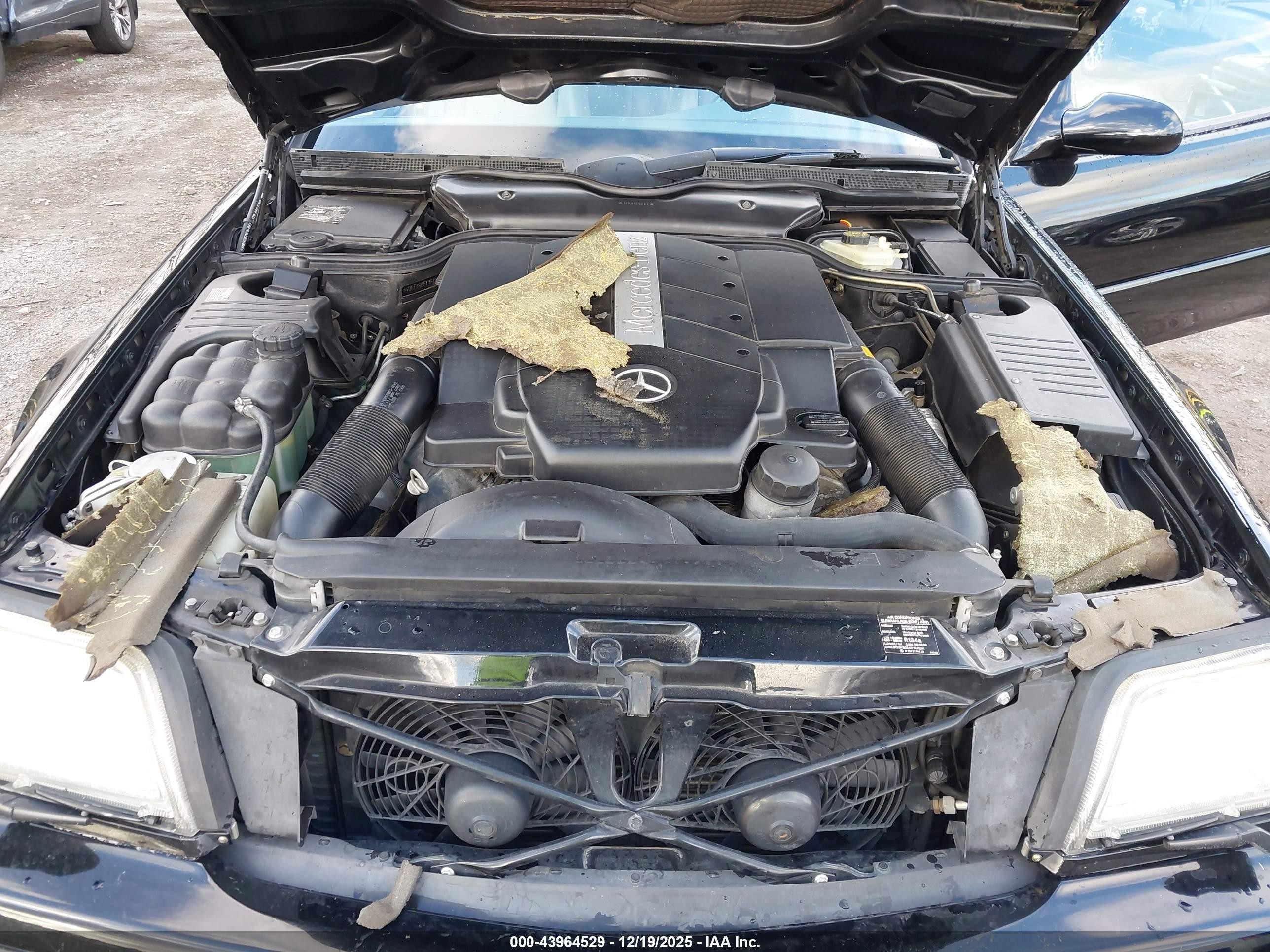 2000 Mercedes-benz Sl 500   Черный vin: WDBFA68F7YF190454