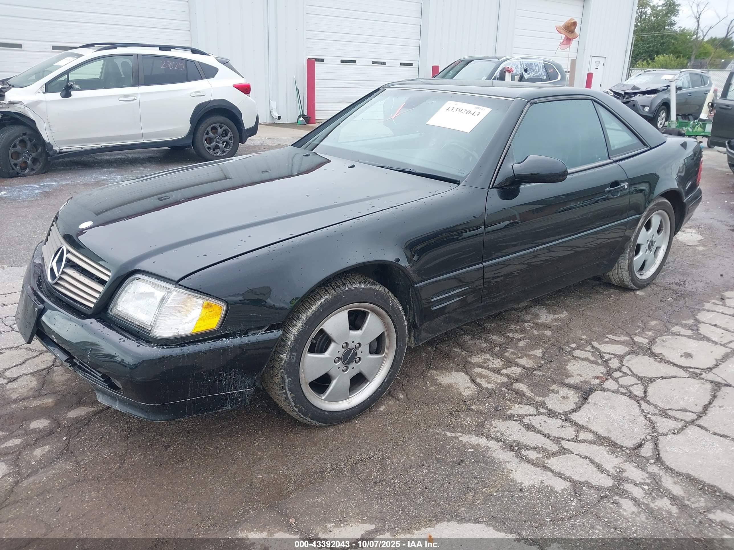 2000 Mercedes-benz Sl 500   Черный vin: WDBFA68F7YF193189