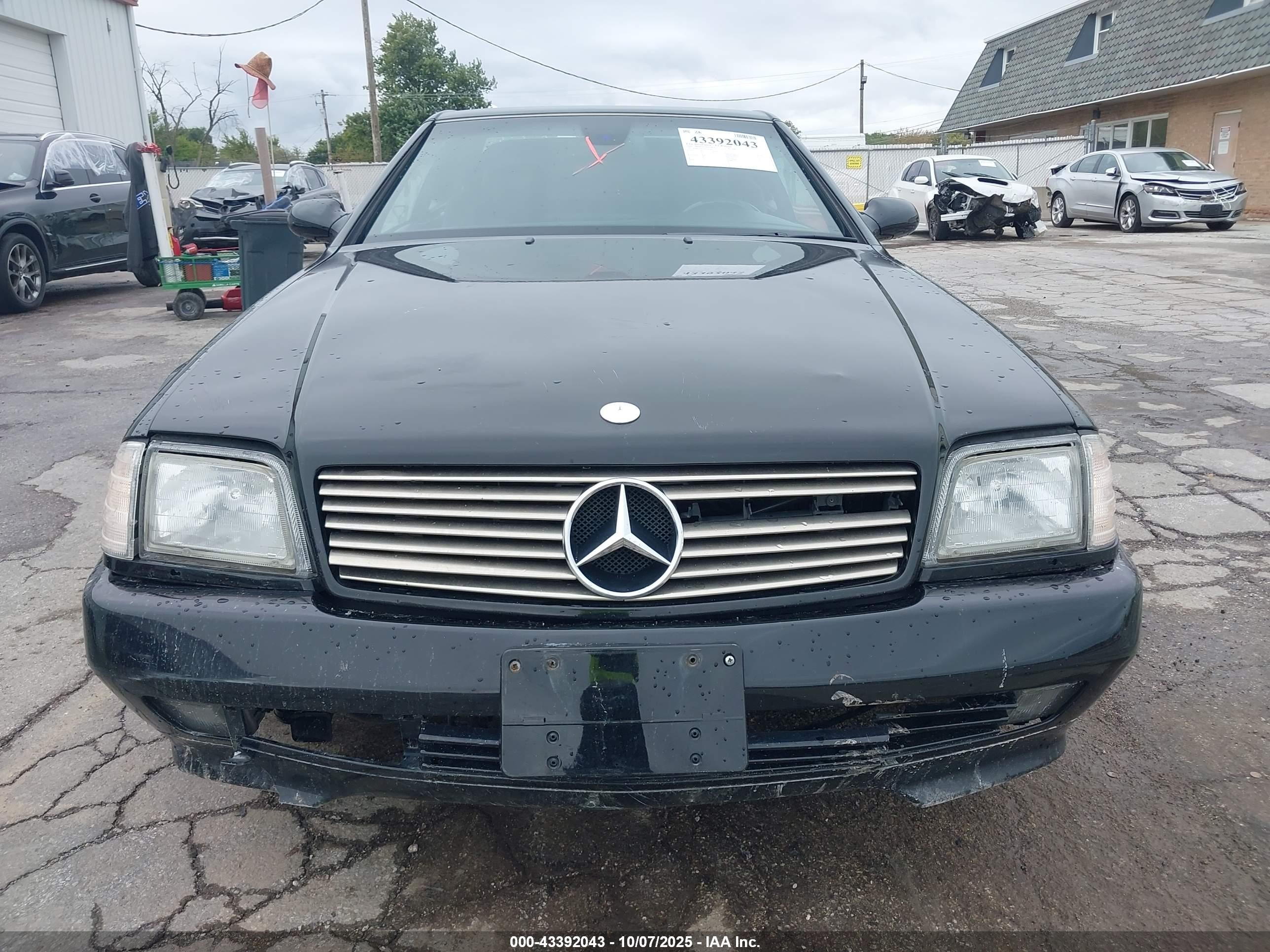 2000 Mercedes-benz Sl 500   Черный vin: WDBFA68F7YF193189