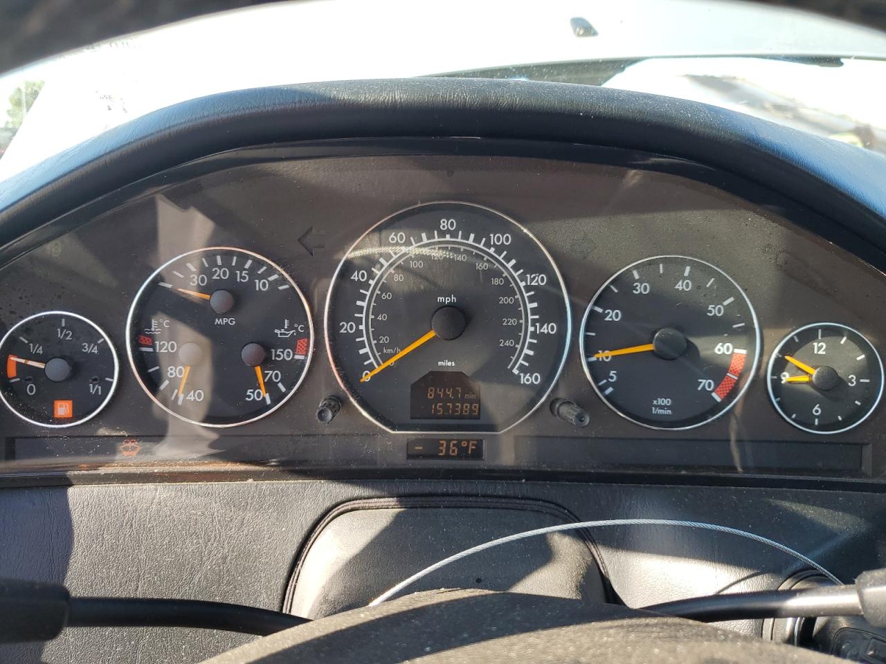 2001 Mercedes-benz Sl 500 Silver vin: WDBFA68F81F197192