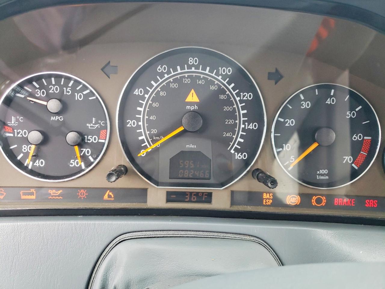 2001 Mercedes-benz Sl 500 Black vin: WDBFA68F81F197340