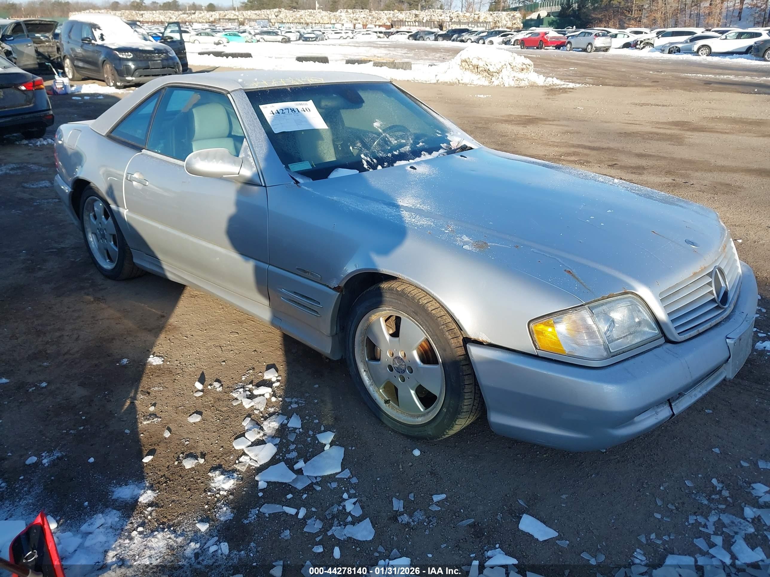 2002 Mercedes-benz Sl 500   Silver vin: WDBFA68F82F204434