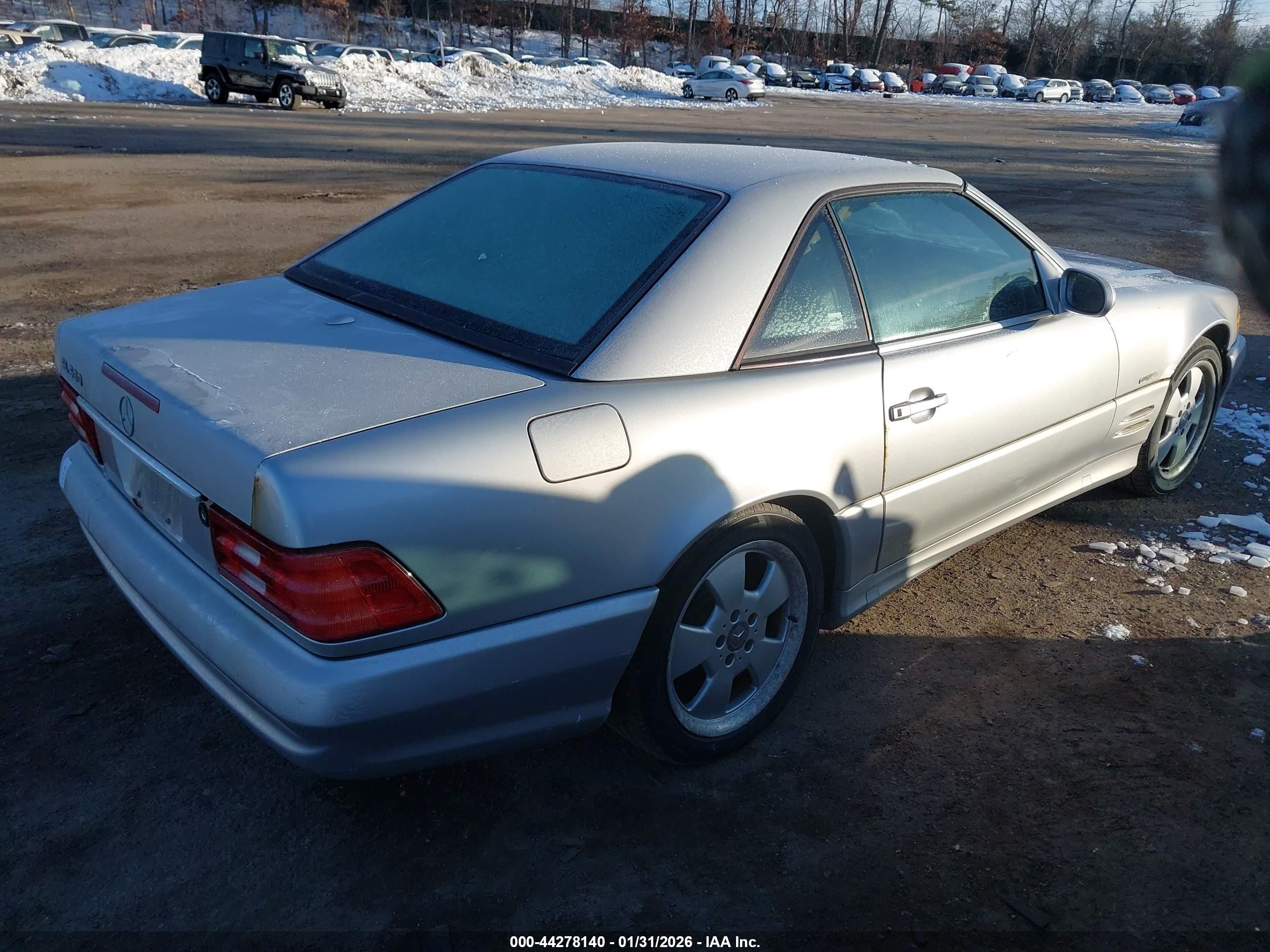 2002 Mercedes-benz Sl 500   Silver vin: WDBFA68F82F204434