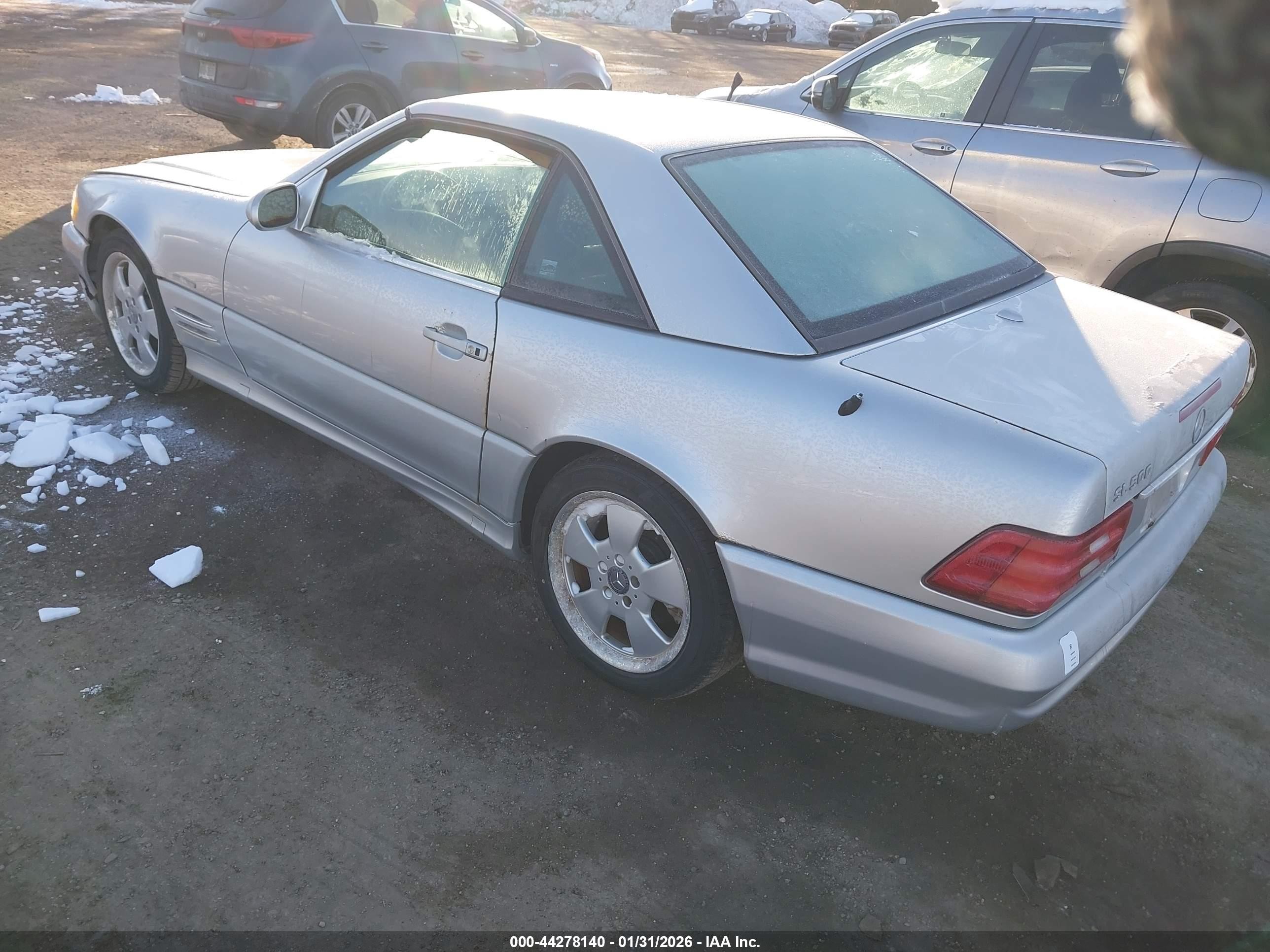 2002 Mercedes-benz Sl 500   Silver vin: WDBFA68F82F204434