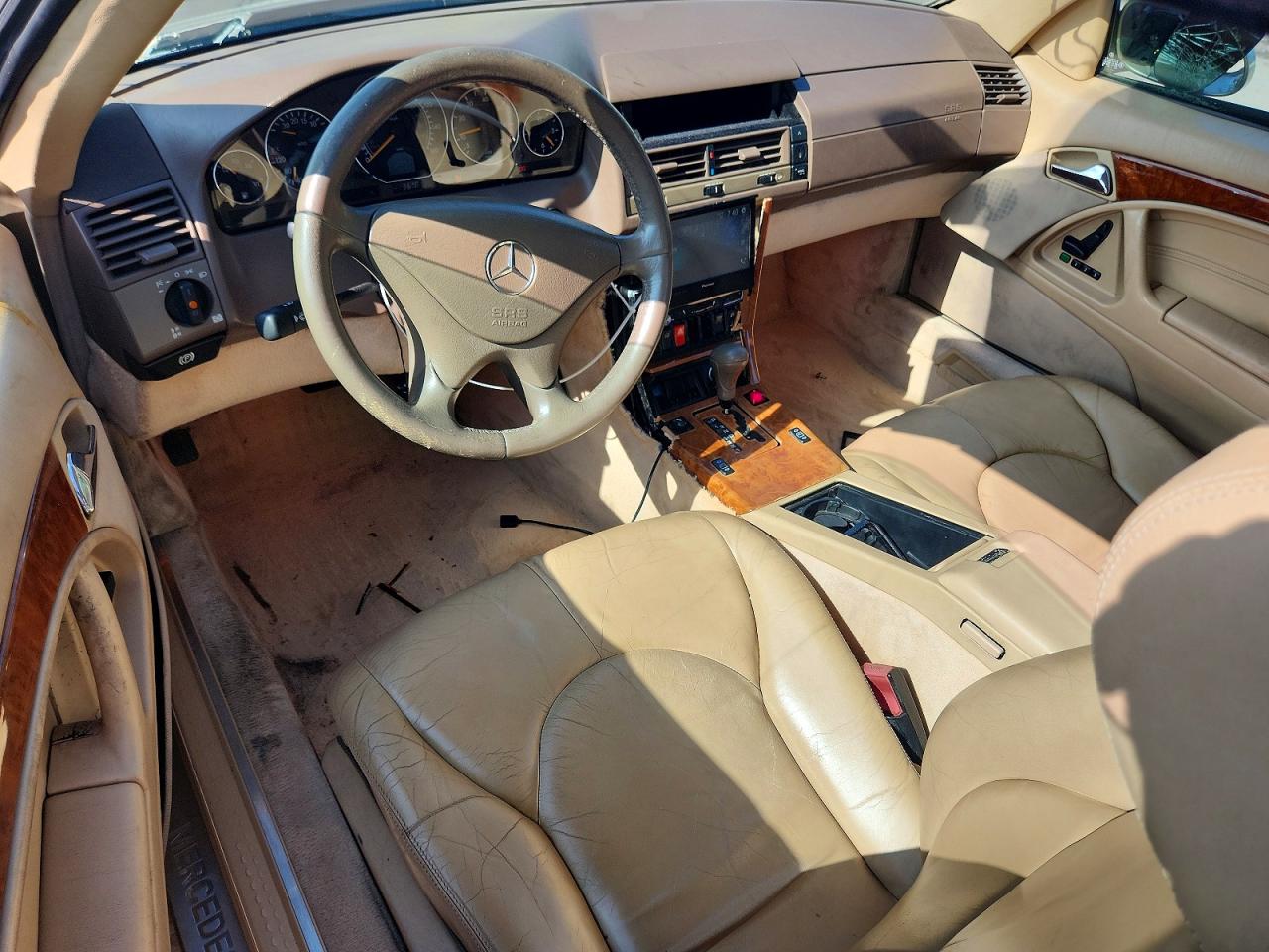 2000 Mercedes-benz Sl 500 Gold vin: WDBFA68F8YF191497