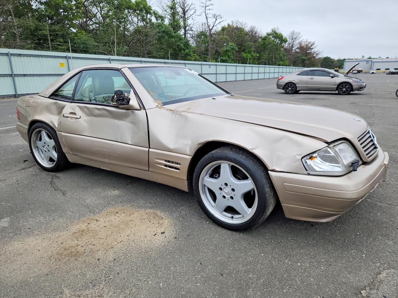 2000 Mercedes-benz Sl 500 Gold vin: WDBFA68F8YF191497