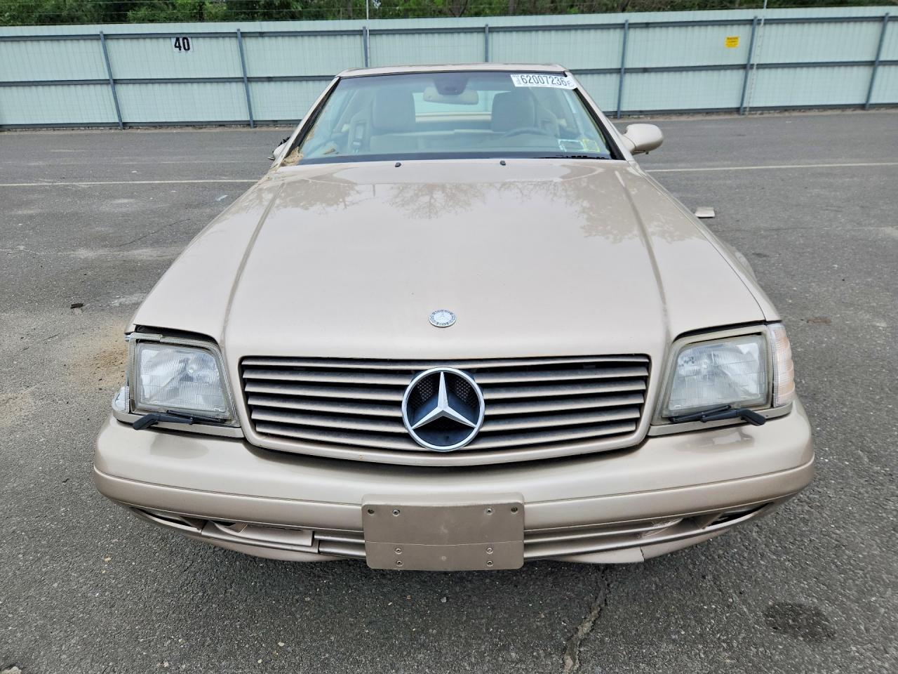 2000 Mercedes-benz Sl 500 Gold vin: WDBFA68F8YF191497