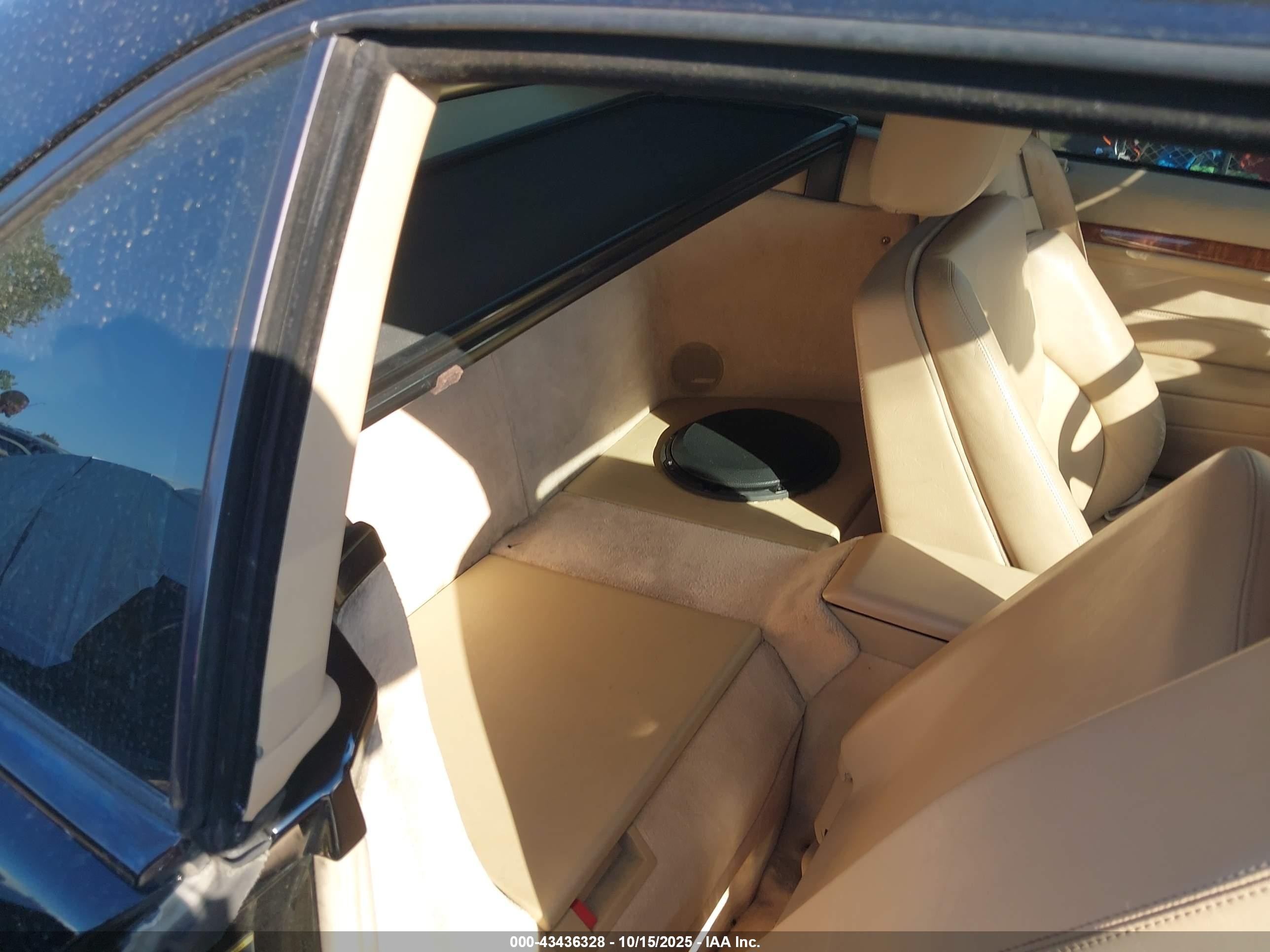 2000 Mercedes-benz Sl 500   Black vin: WDBFA68F8YF193752