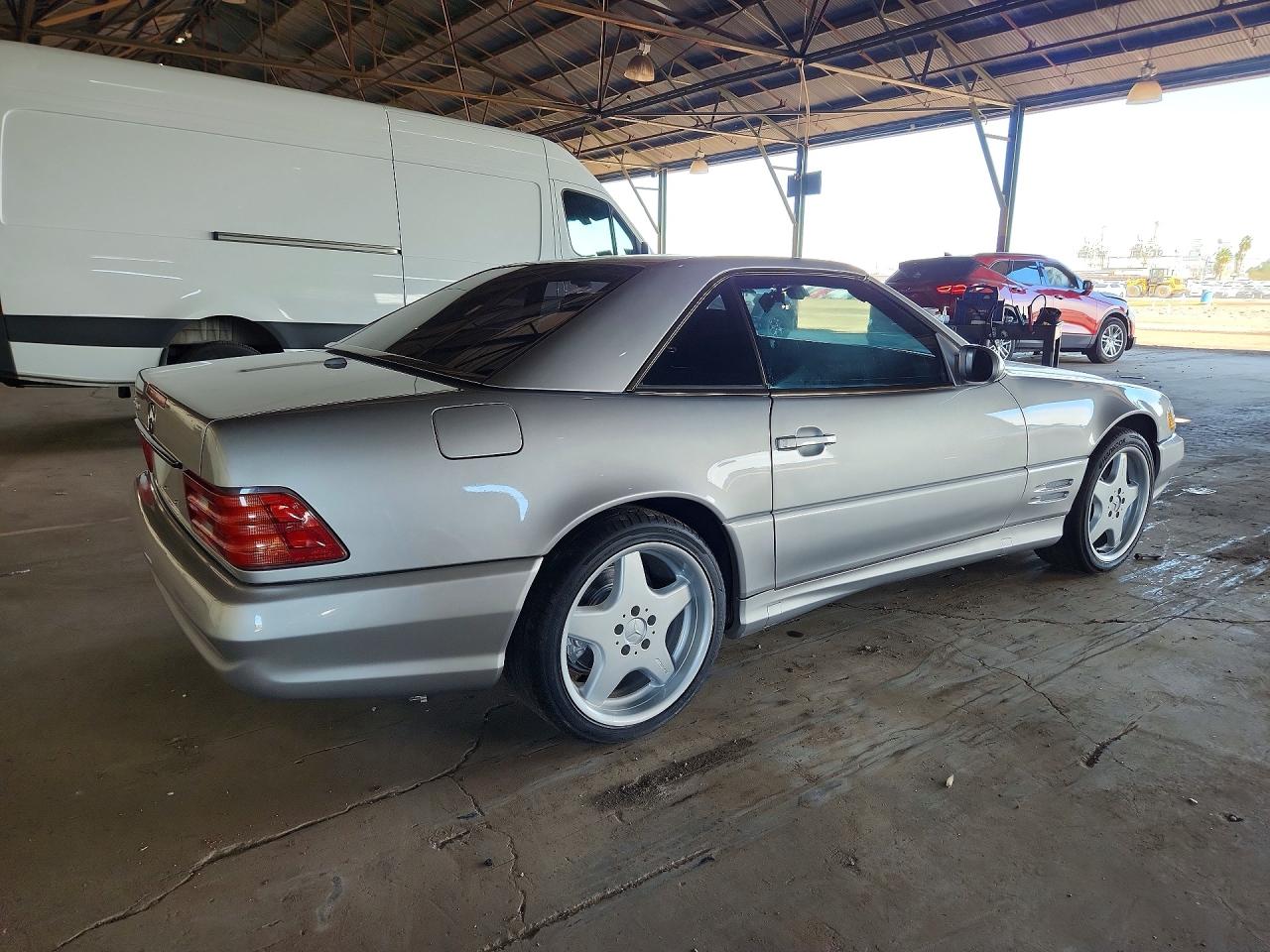 2001 Mercedes-benz Sl 500 Silver vin: WDBFA68F91F197203