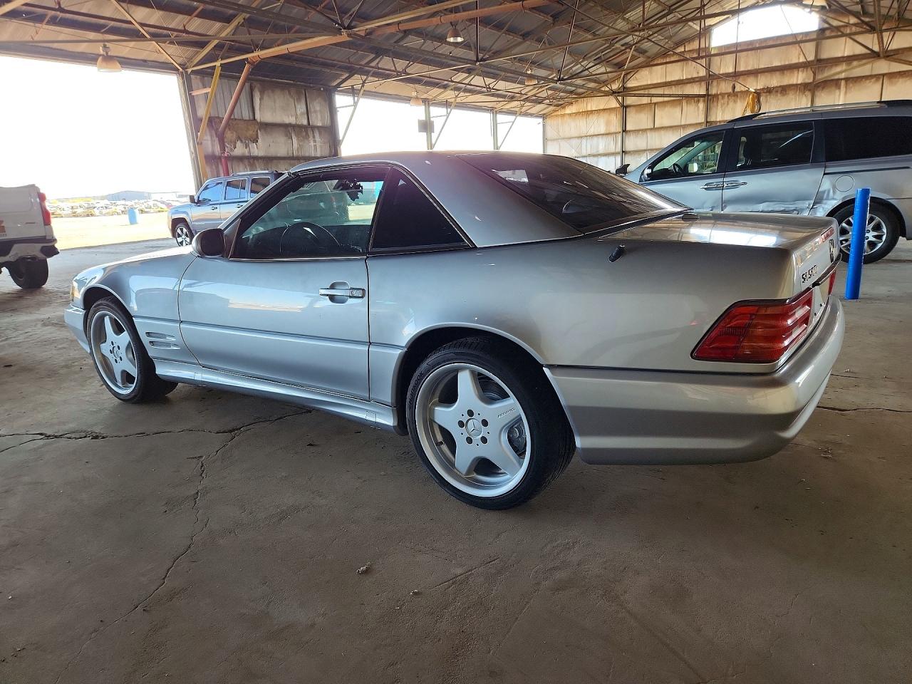 2001 Mercedes-benz Sl 500 Silver vin: WDBFA68F91F197203