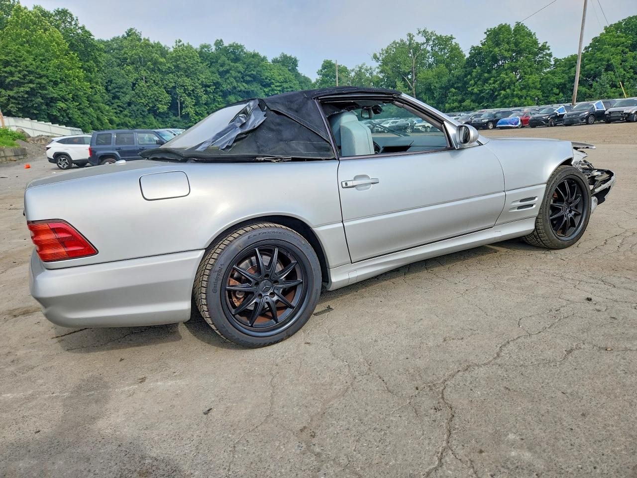 2001 Mercedes-benz Sl 500 Silver vin: WDBFA68F91F197671