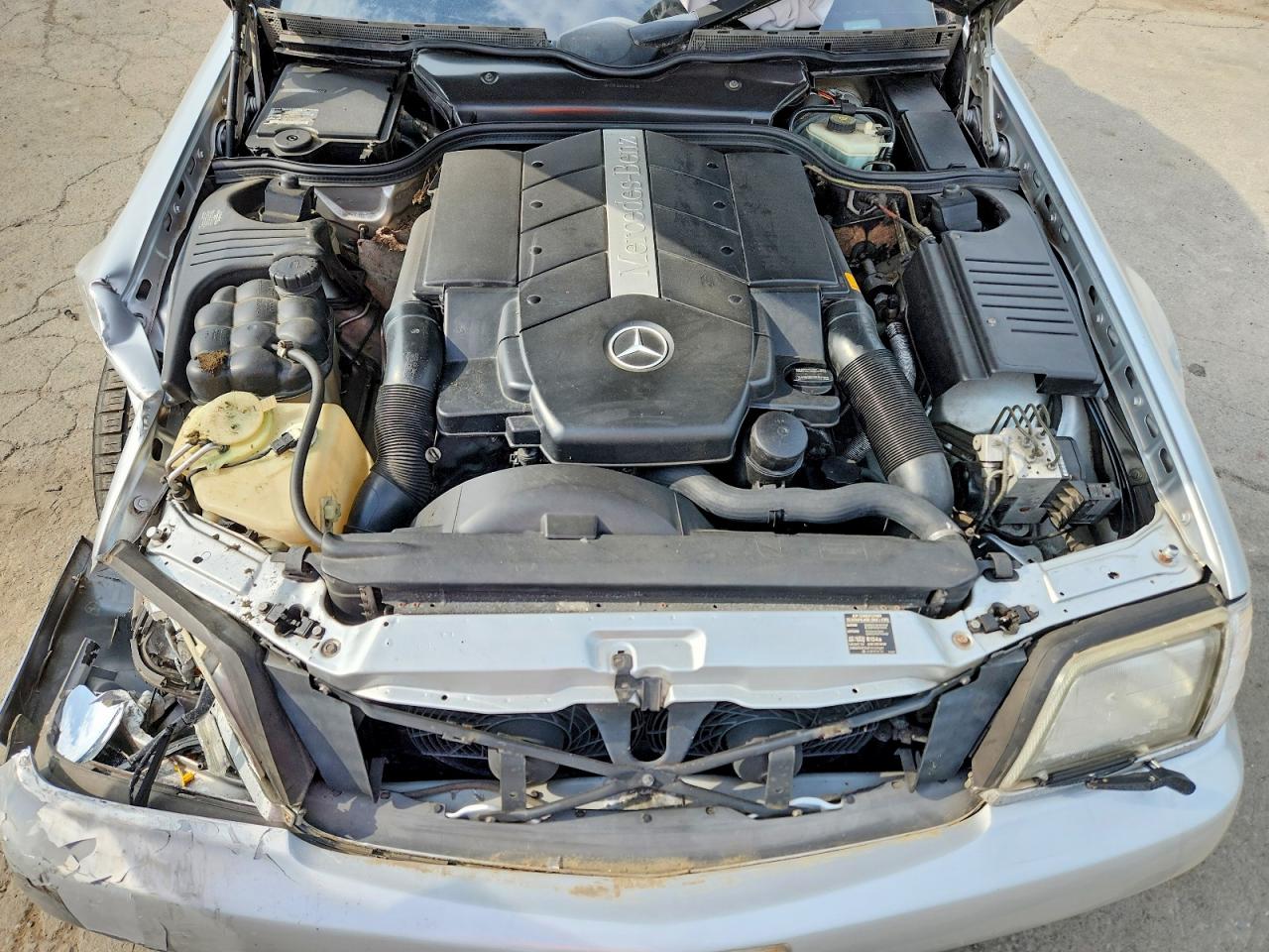 2001 Mercedes-benz Sl 500 Silver vin: WDBFA68F91F197671