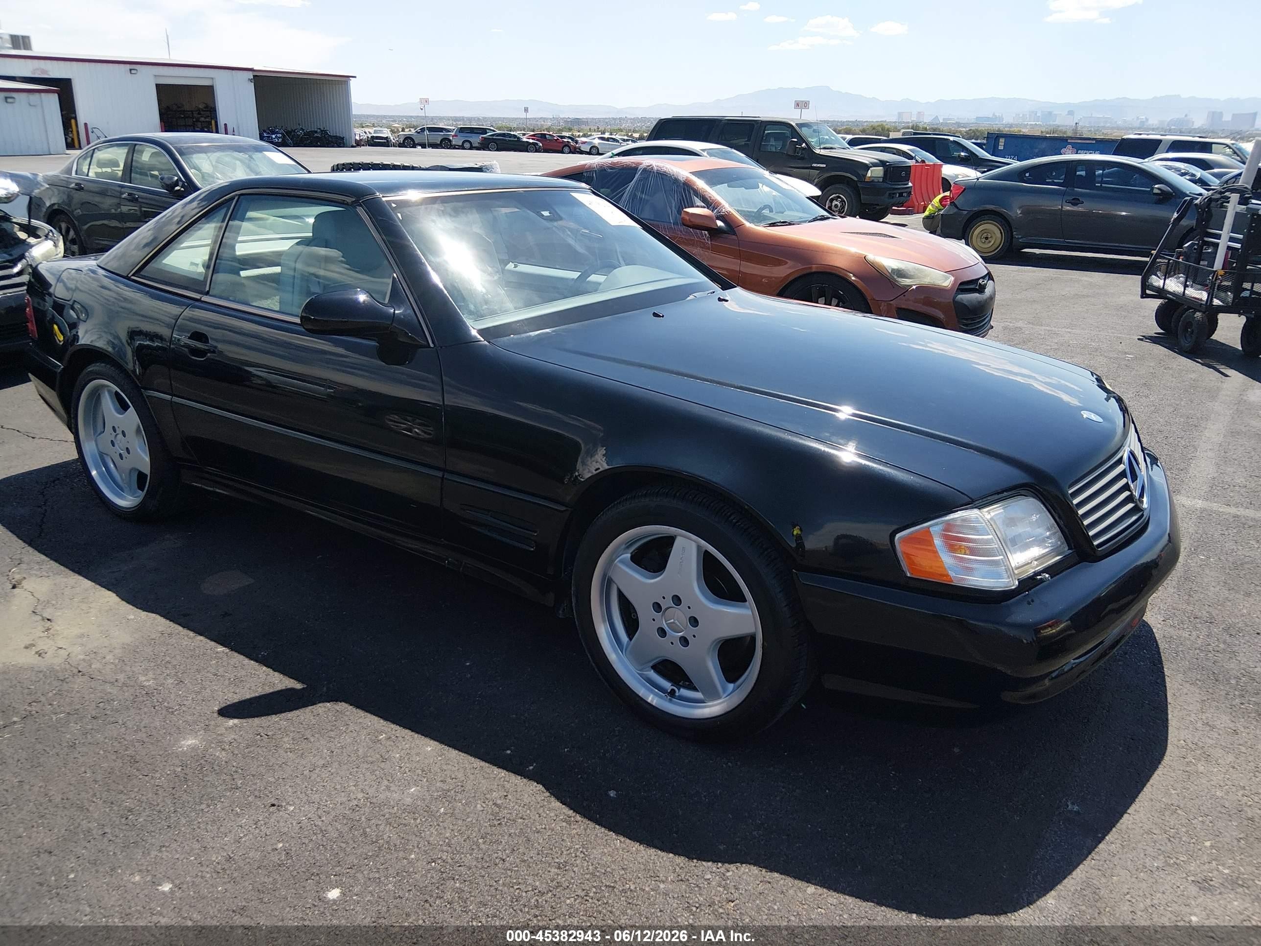 2001 Mercedes-benz Sl 500   Black vin: WDBFA68F91F199095