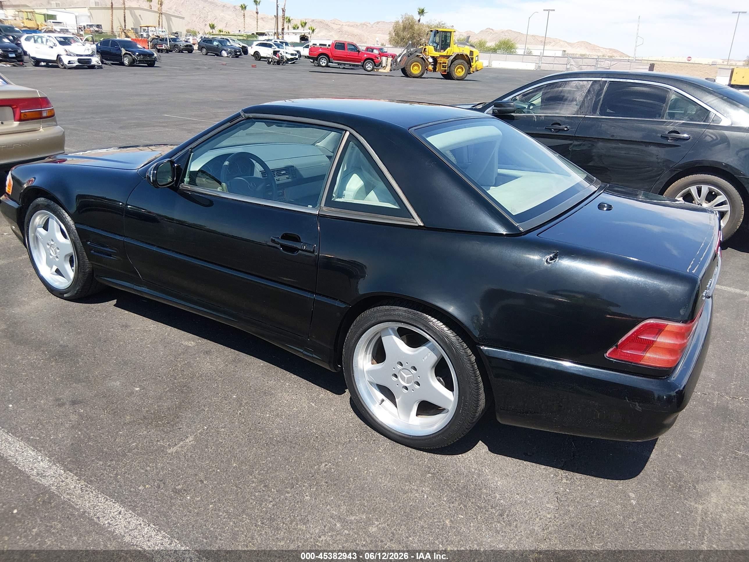 2001 Mercedes-benz Sl 500   Black vin: WDBFA68F91F199095