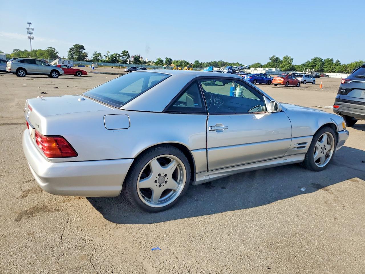 2001 Mercedes-benz Sl 500 Silver vin: WDBFA68F91F199548