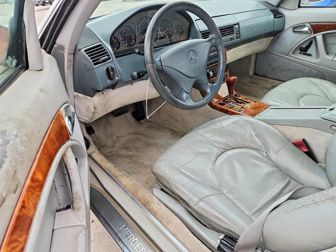 2000 Mercedes-benz Sl 500 Silver vin: WDBFA68F9YF189709