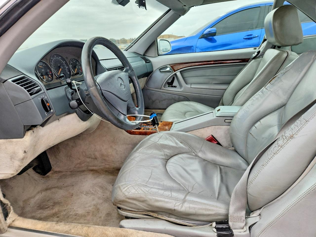 2000 Mercedes-benz Sl 500 Silver vin: WDBFA68F9YF189709