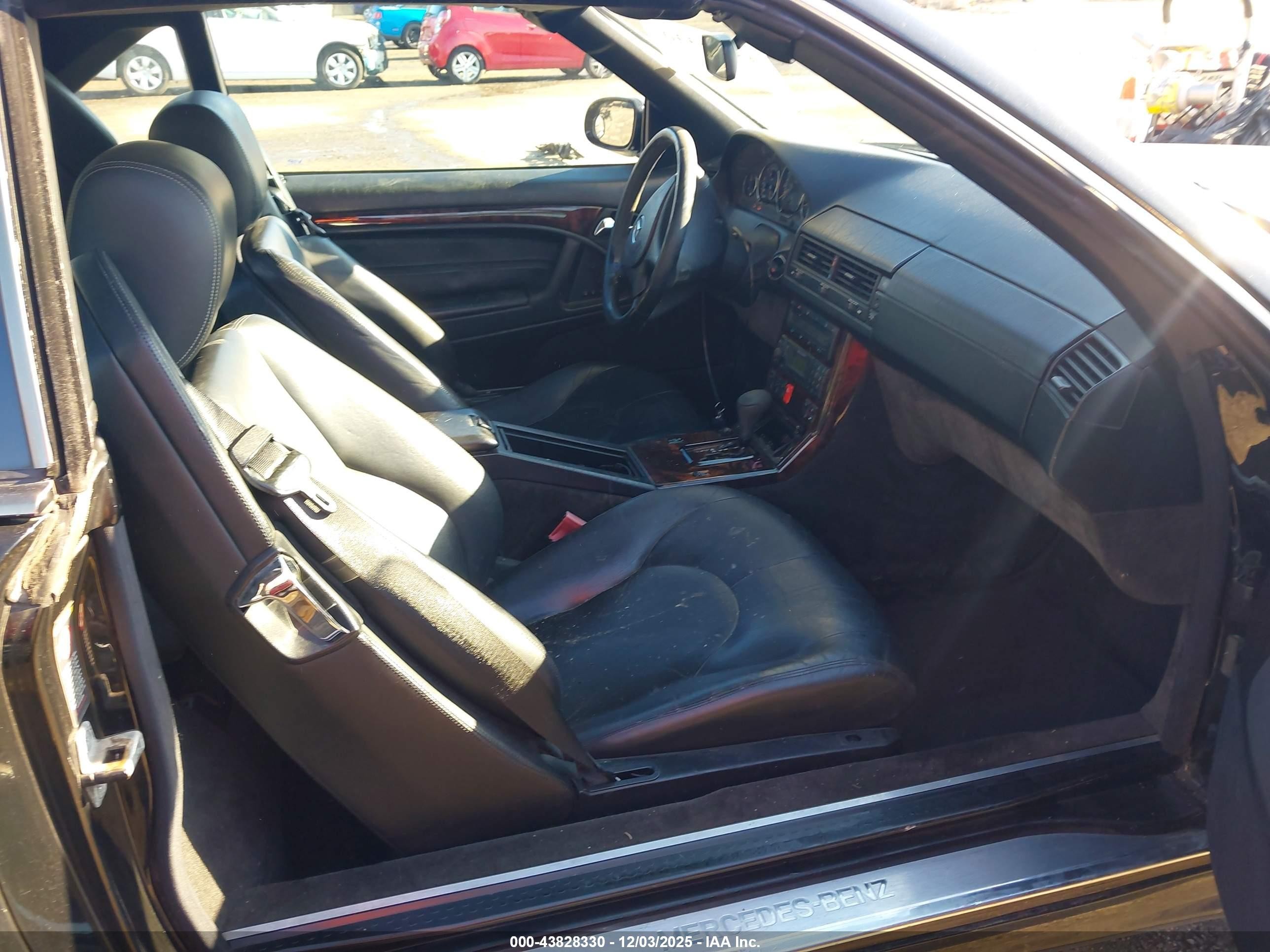 2001 Mercedes-benz Sl 500   Black vin: WDBFA68FX1F195928