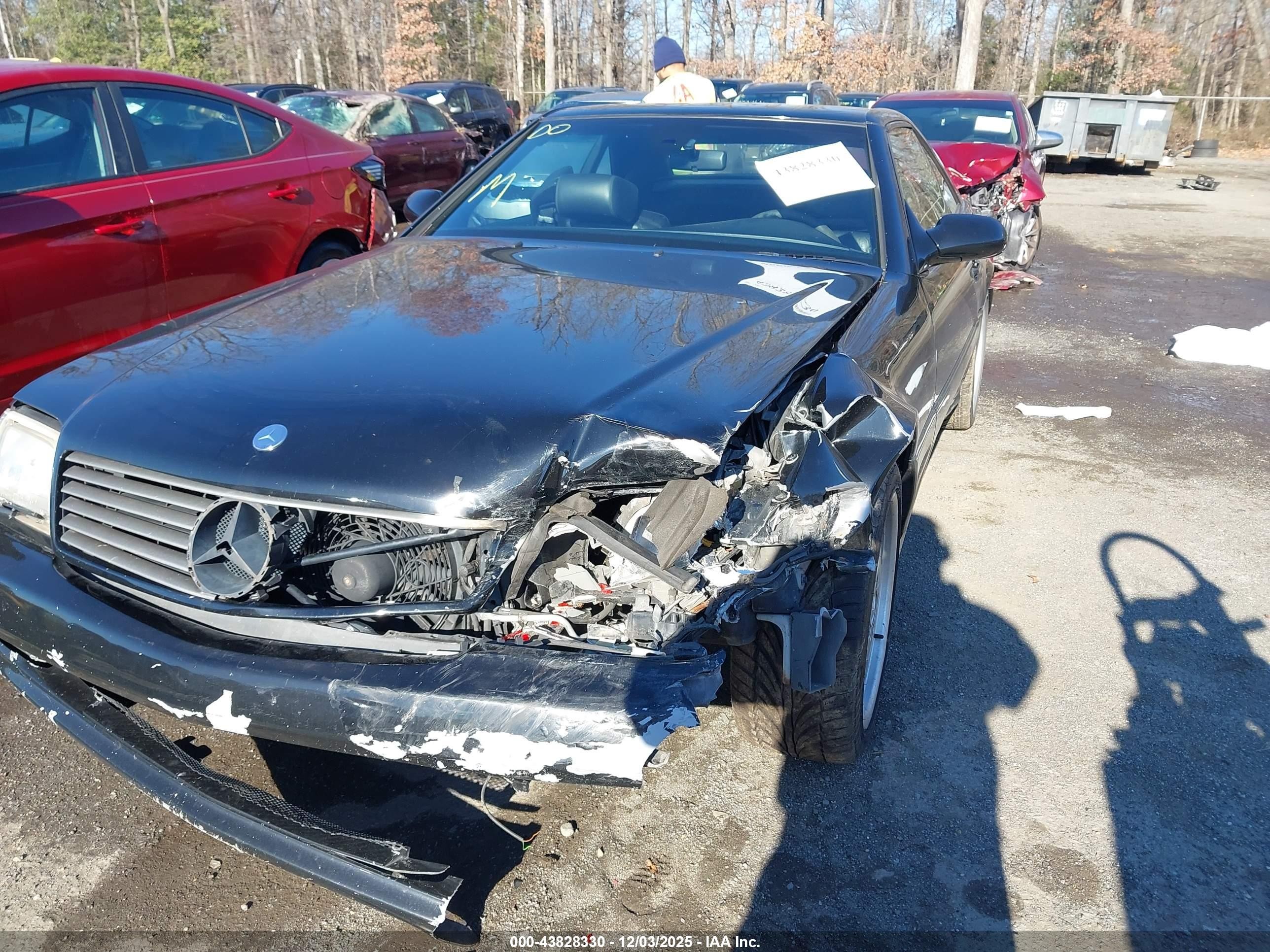 2001 Mercedes-benz Sl 500   Black vin: WDBFA68FX1F195928