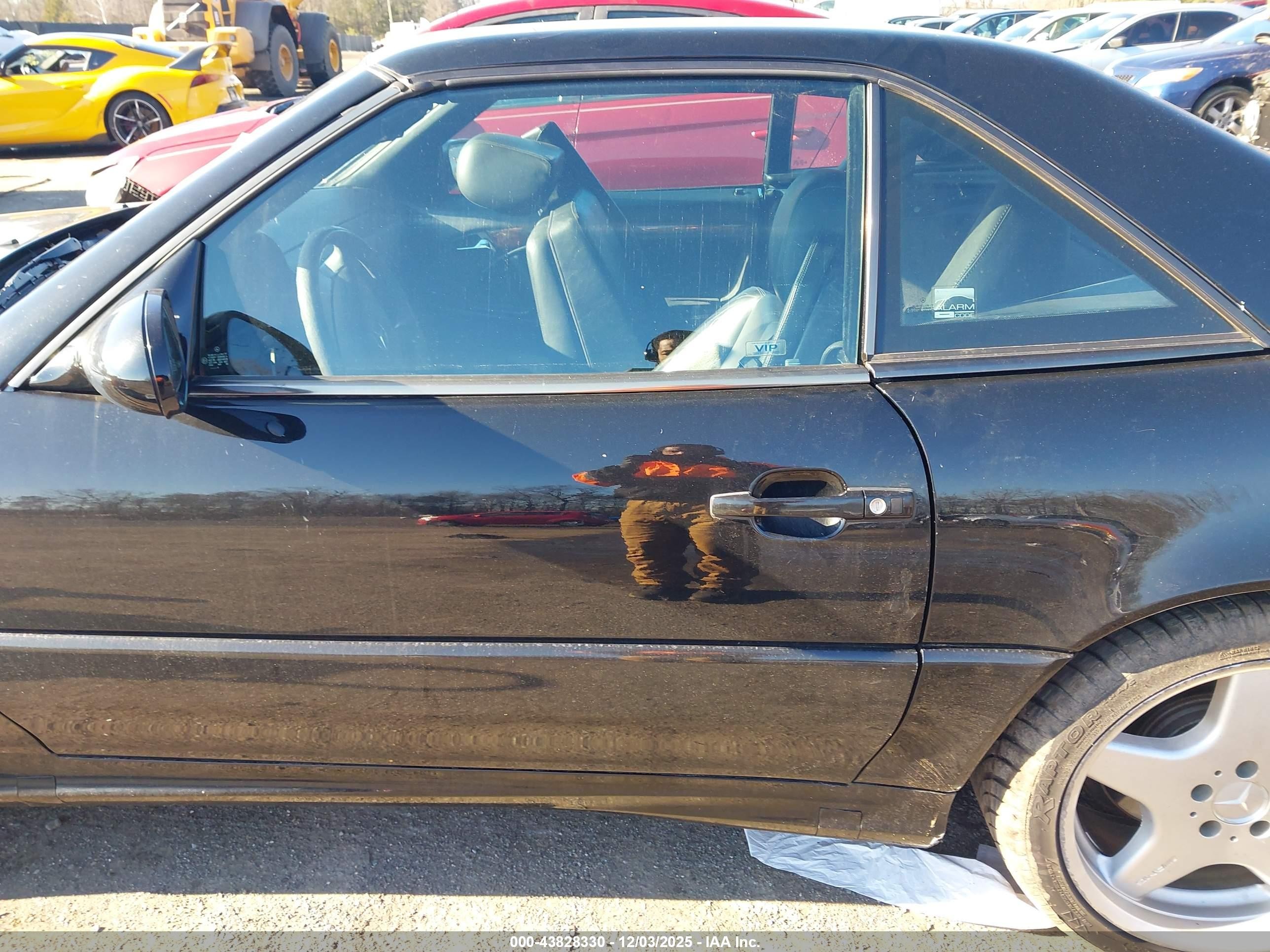 2001 Mercedes-benz Sl 500   Black vin: WDBFA68FX1F195928