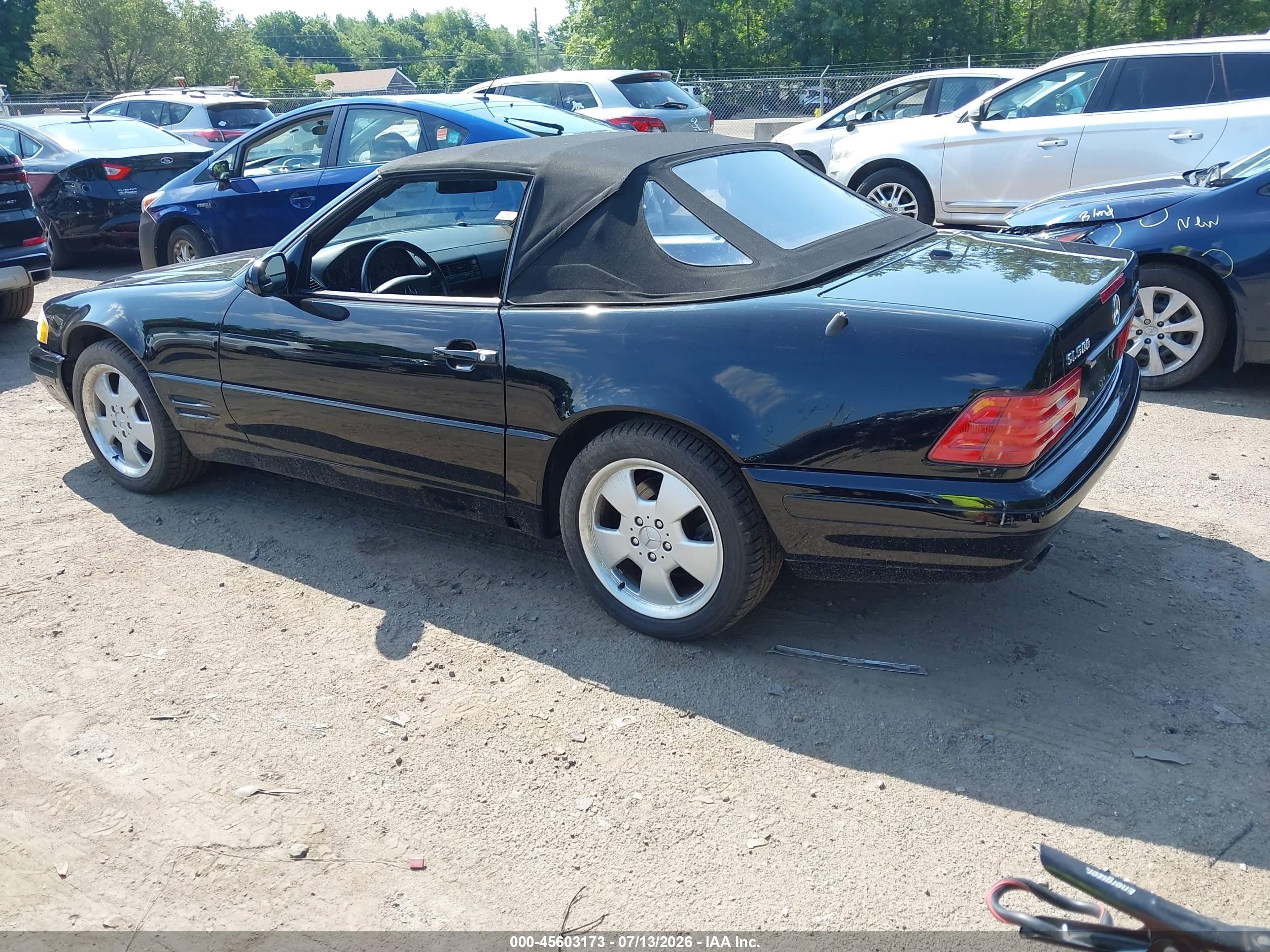 2000 Mercedes-benz Sl 500   Black vin: WDBFA68FXYF191159