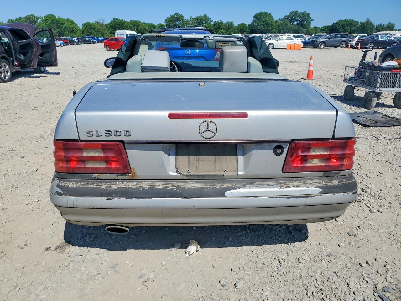 2000 Mercedes-benz Sl 500 Silver vin: WDBFA68FXYF193929