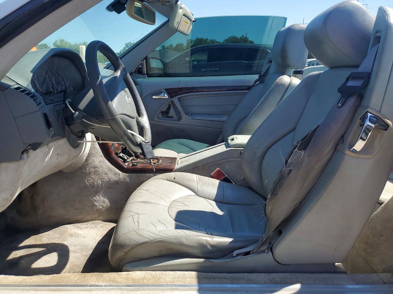 2000 Mercedes-benz Sl 500 Silver vin: WDBFA68FXYF193929