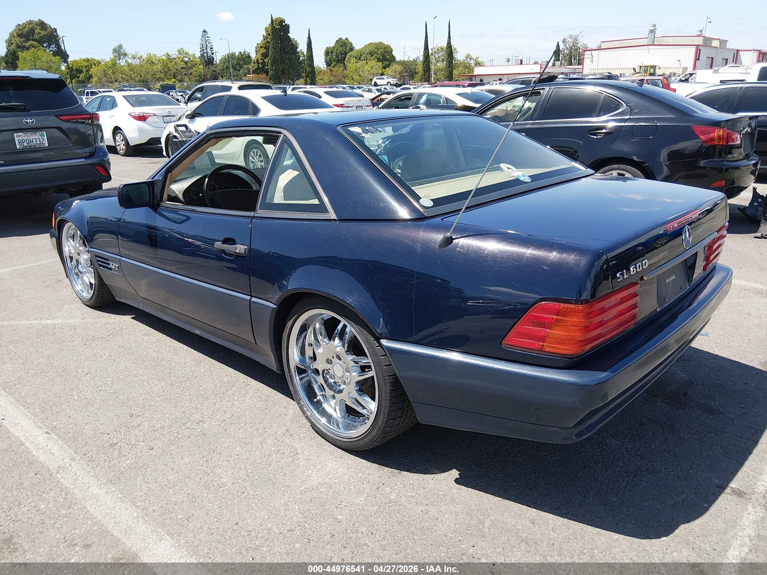 1994 Mercedes-benz Sl 600 Blue vin: WDBFA76E1RF100801