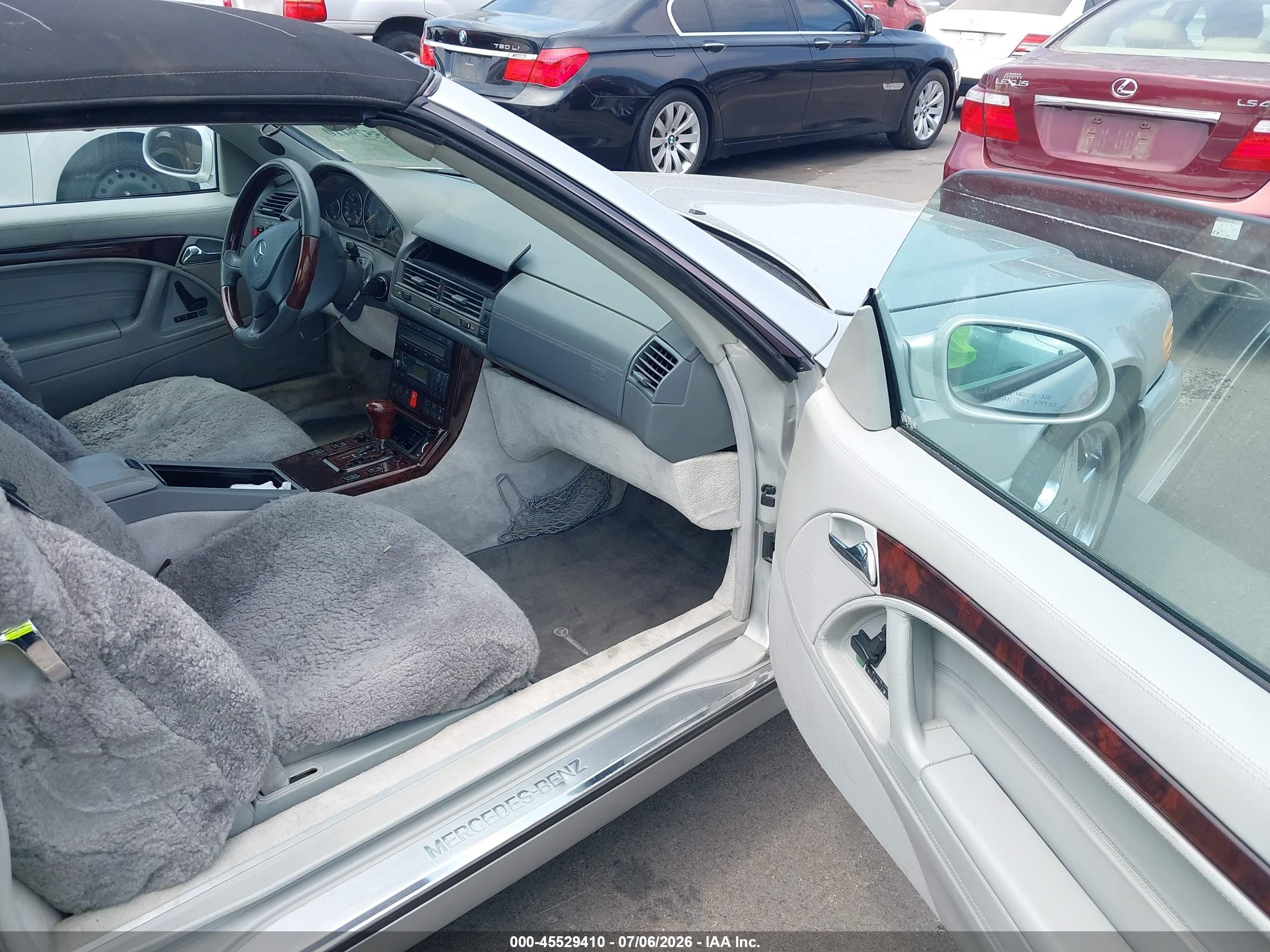 2000 Mercedes-benz Sl 600 Серебряный vin: WDBFA76F0YF188361