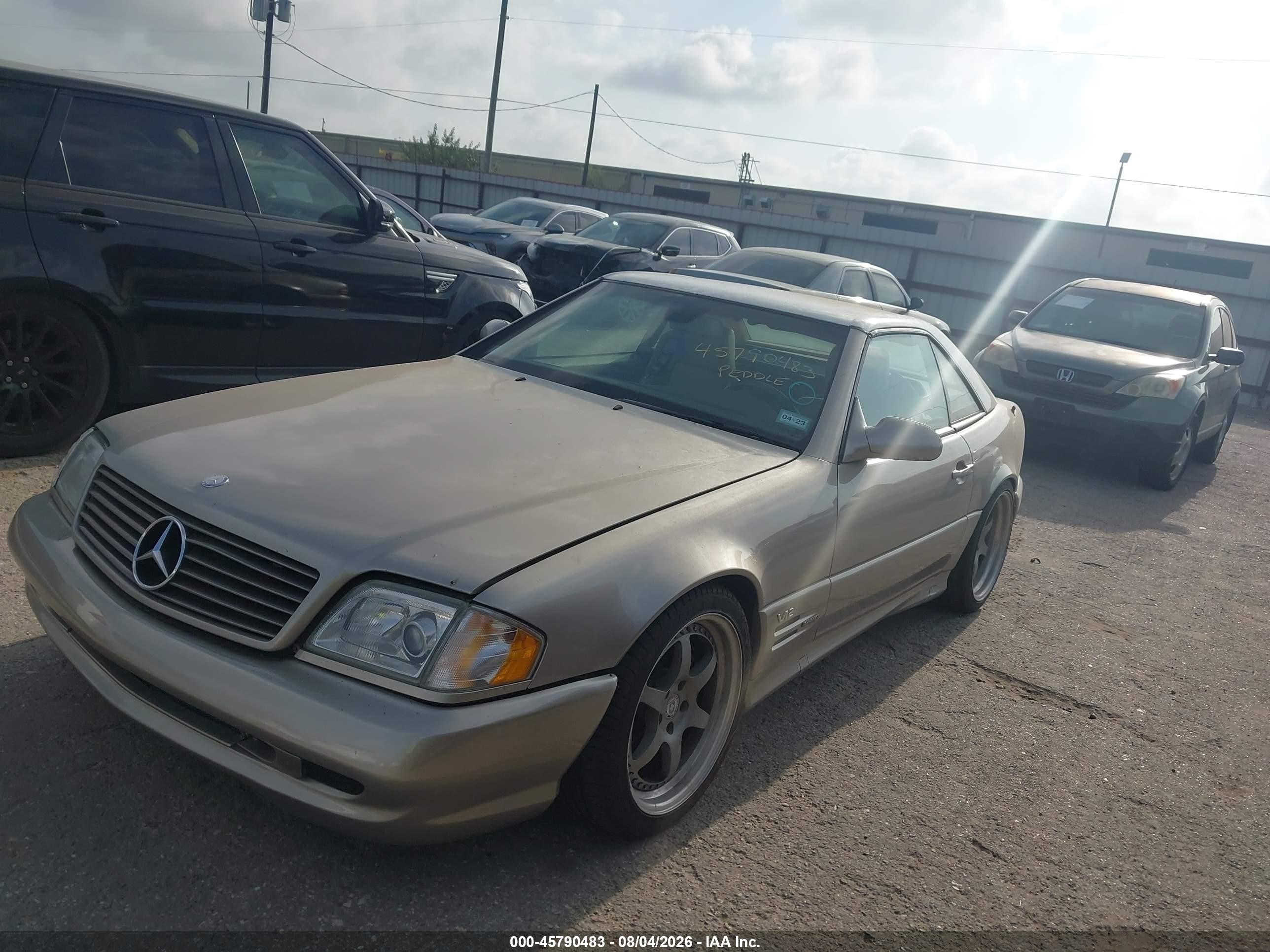 1999 Mercedes-benz Sl 600   Gold vin: WDBFA76F9XF183299