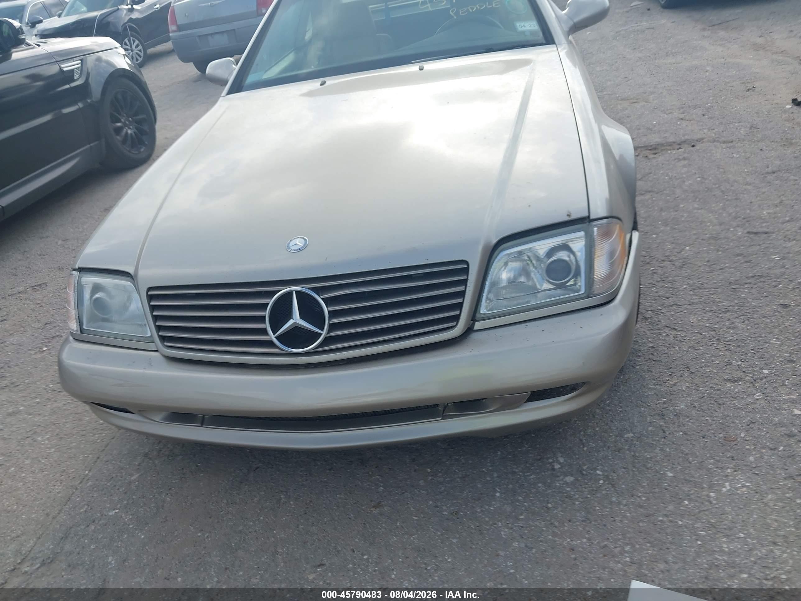 1999 Mercedes-benz Sl 600   Gold vin: WDBFA76F9XF183299