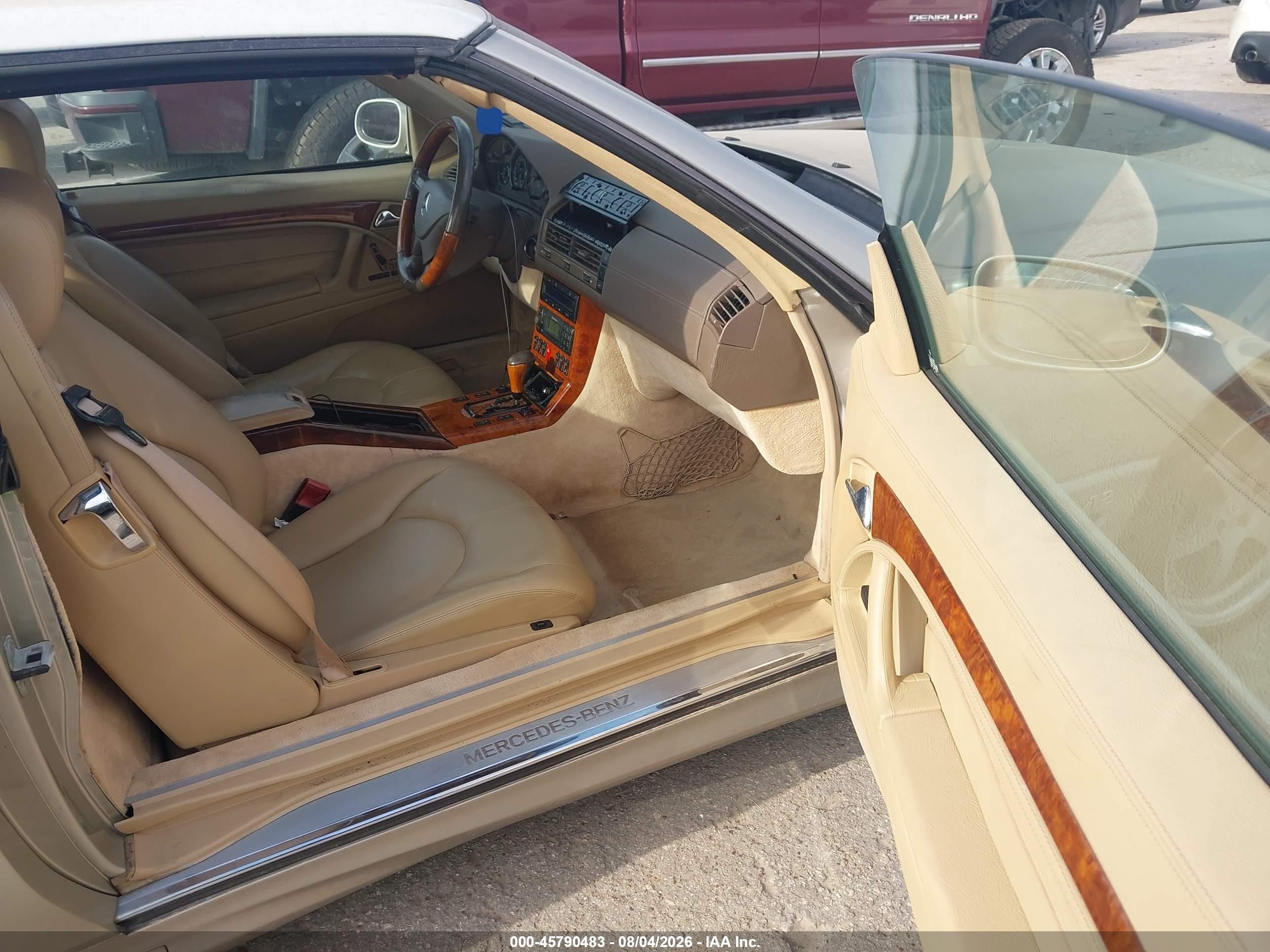 1999 Mercedes-benz Sl 600   Gold vin: WDBFA76F9XF183299