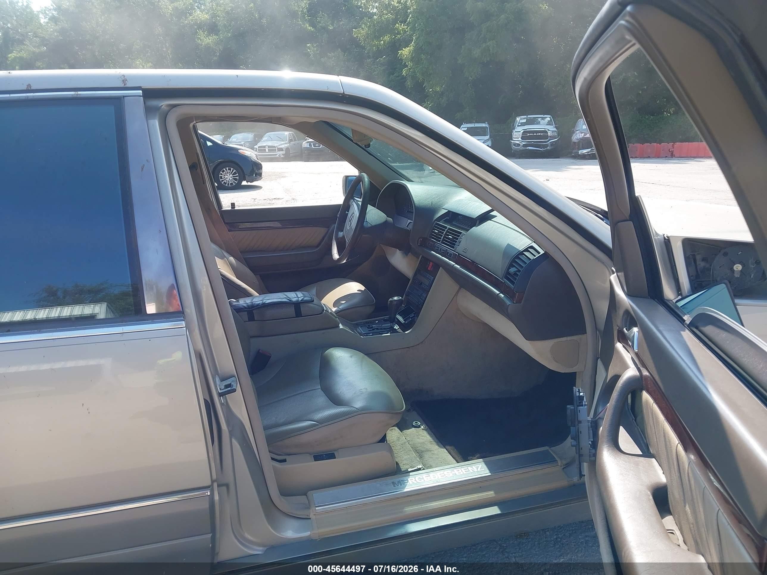 1996 Mercedes-benz S 320w Gold vin: WDBGA32E0TA313892