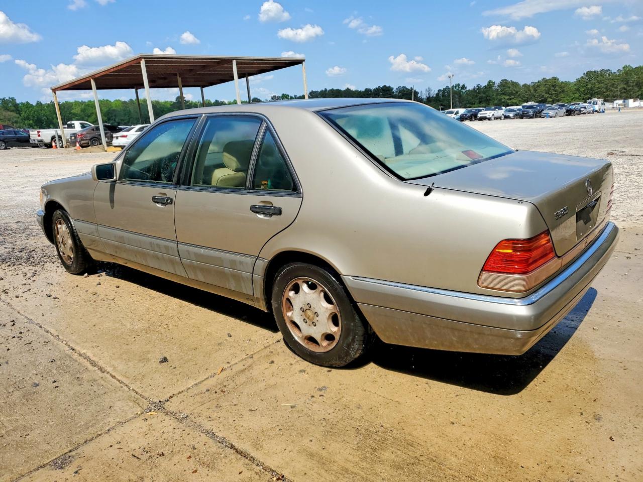 1995 Mercedes-benz S Beige vin: WDBGA32E2SA244718
