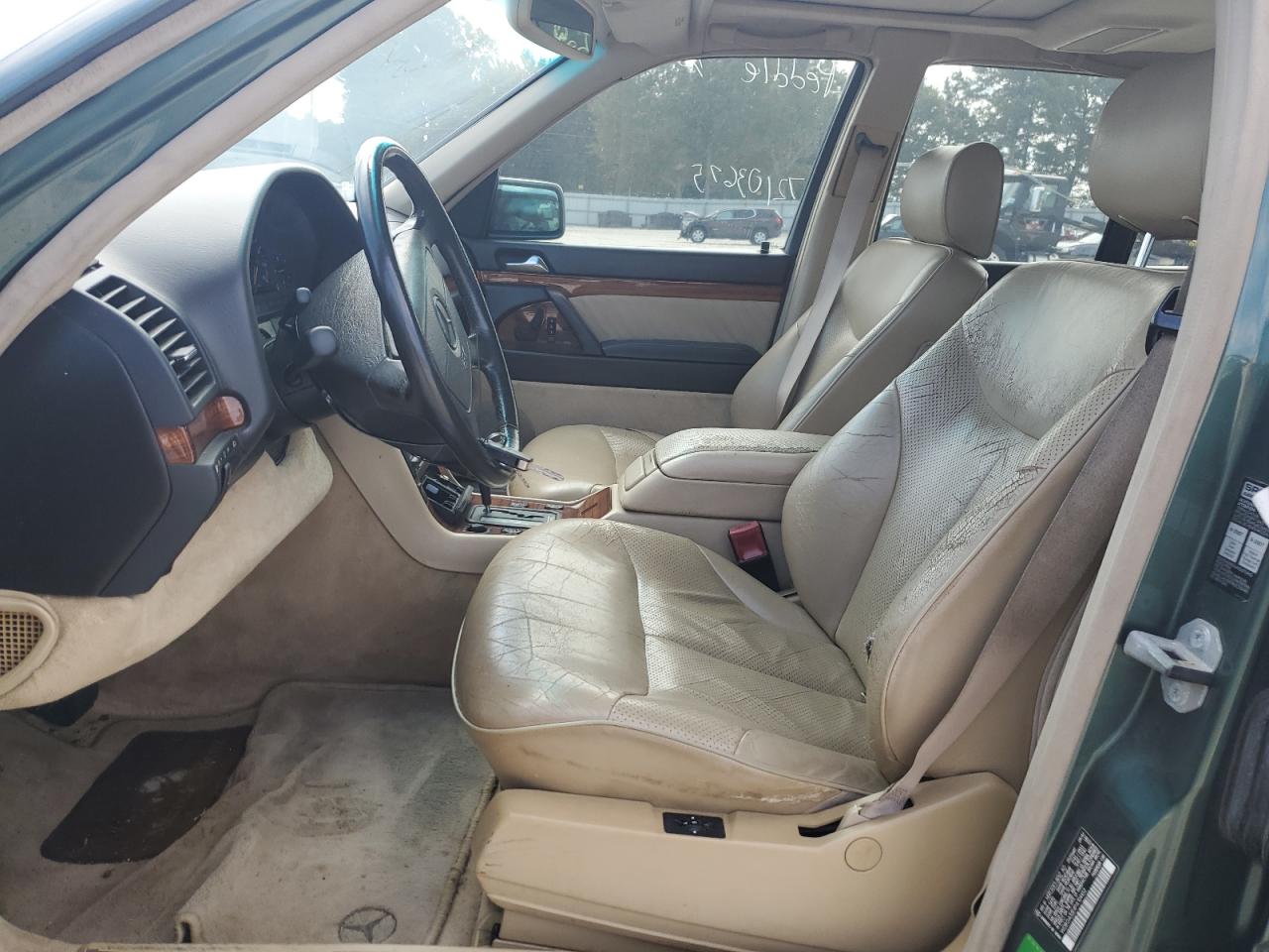 1993 Mercedes-benz 300 Se Зеленый vin: WDBGA32E4PA104452