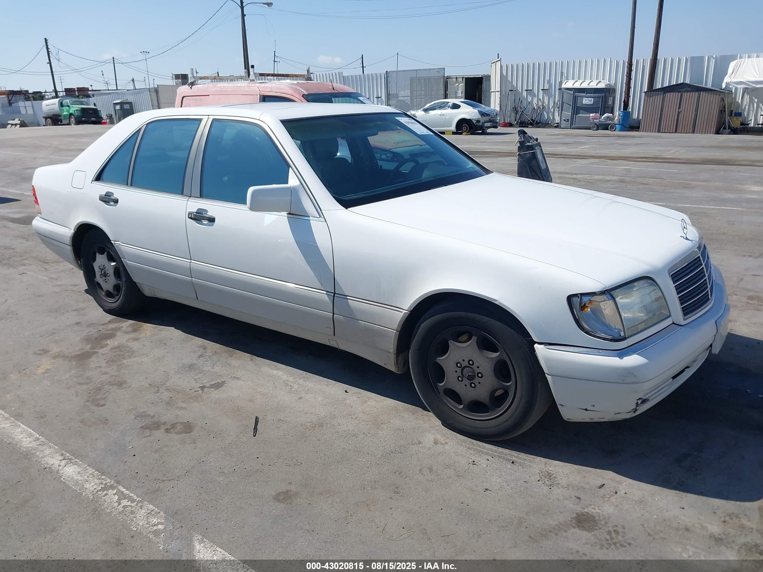 1995 Mercedes-benz S 320w White vin: WDBGA32E4SA218413